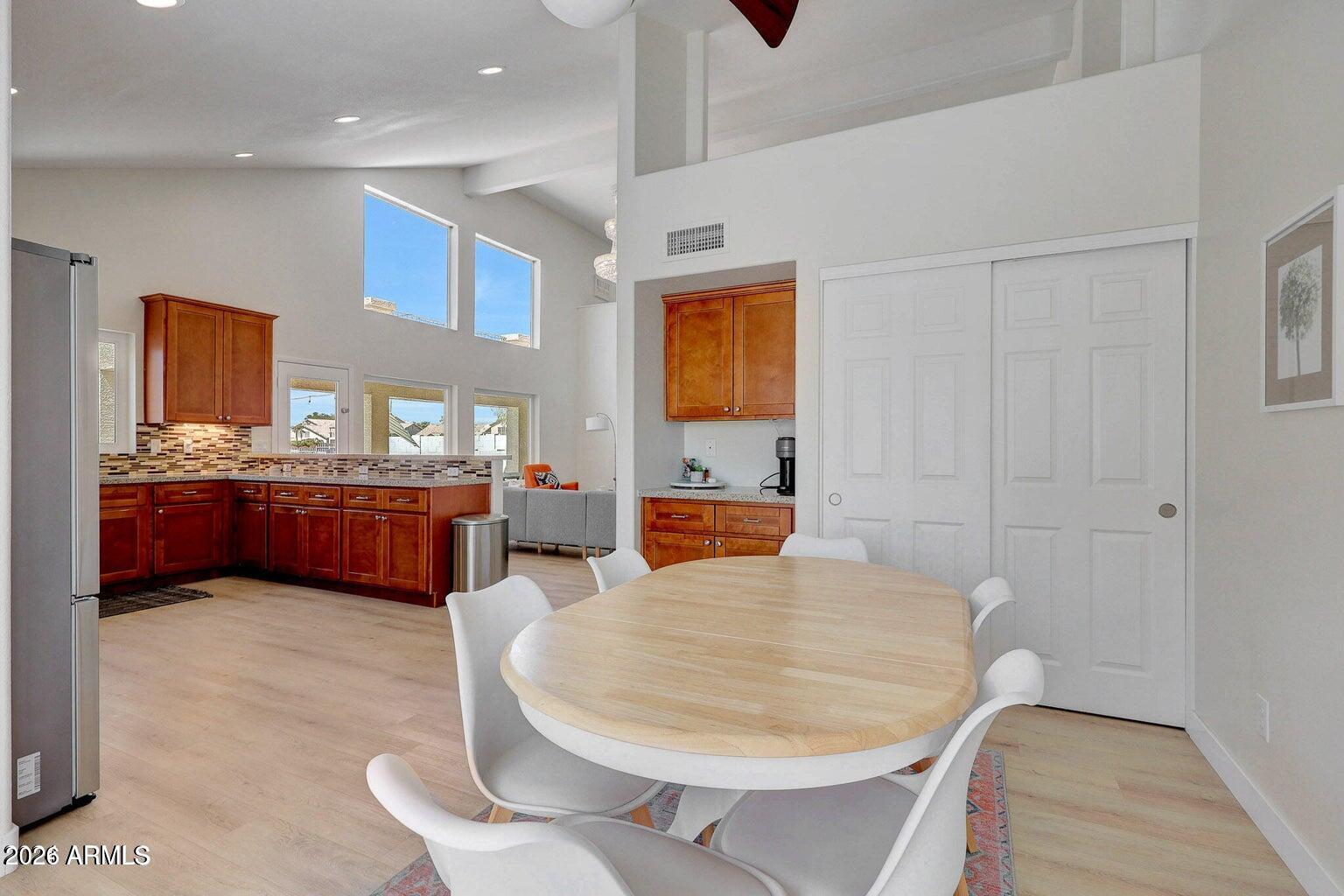 GARDEN LAKES - Residential