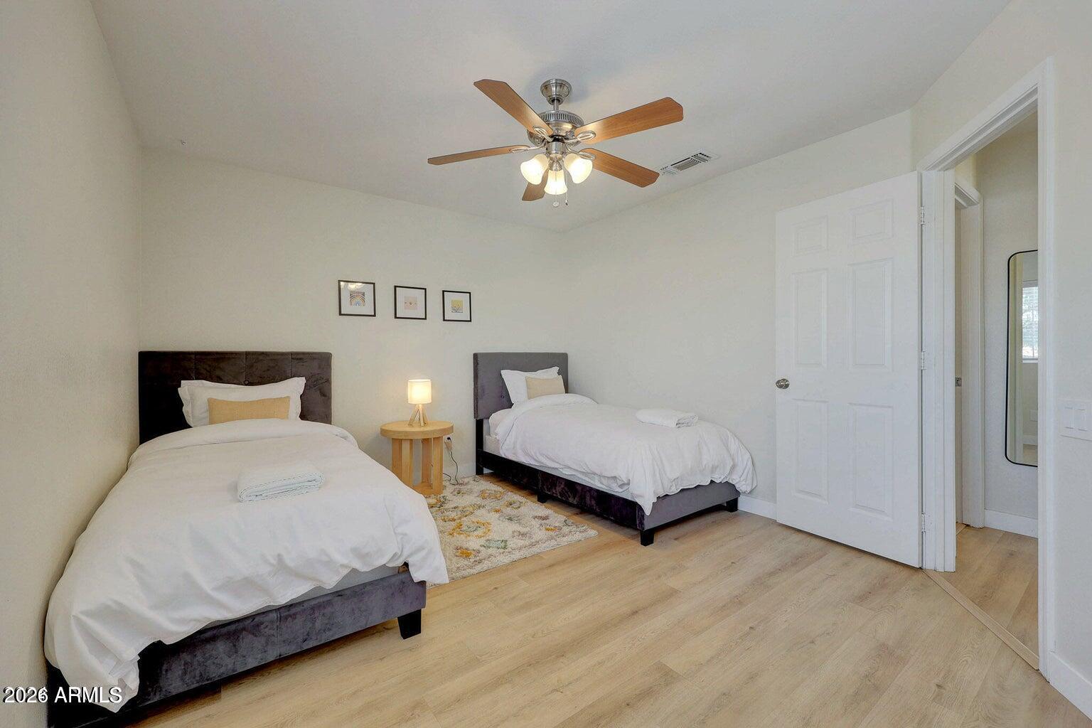 GARDEN LAKES - Residential
