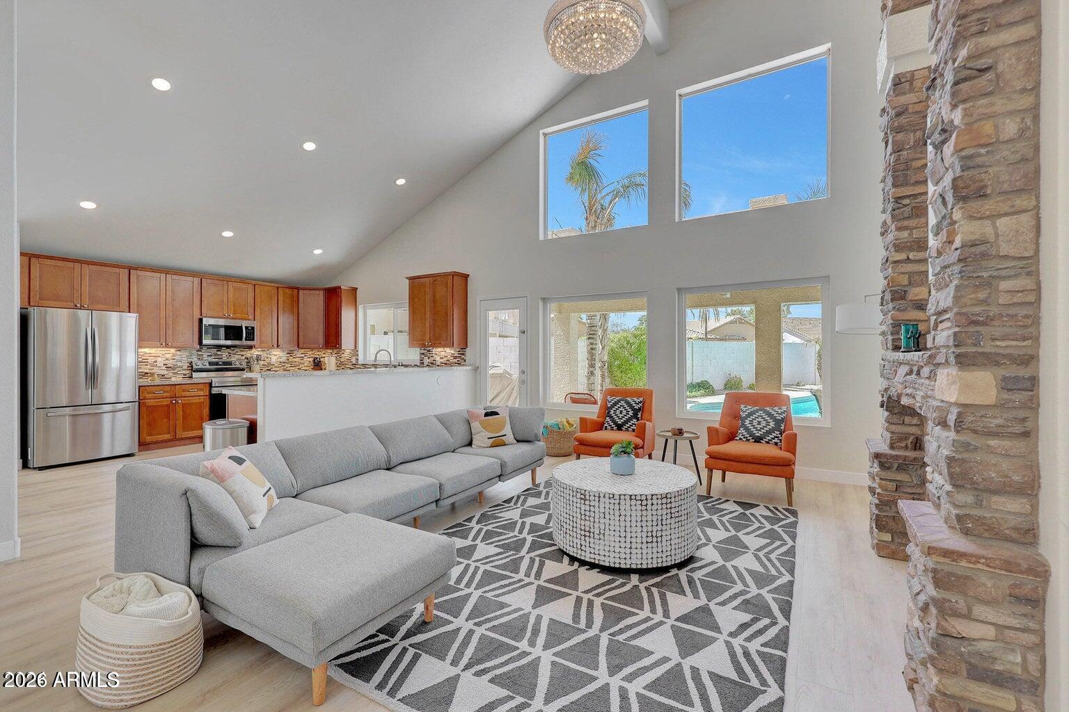 GARDEN LAKES - Residential