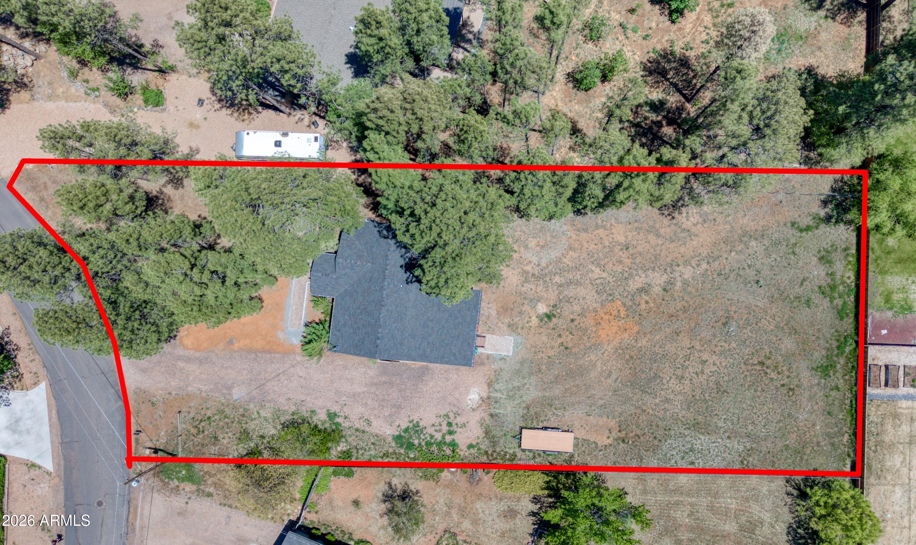 PINETOP ESTATES LOT 12 - Residential