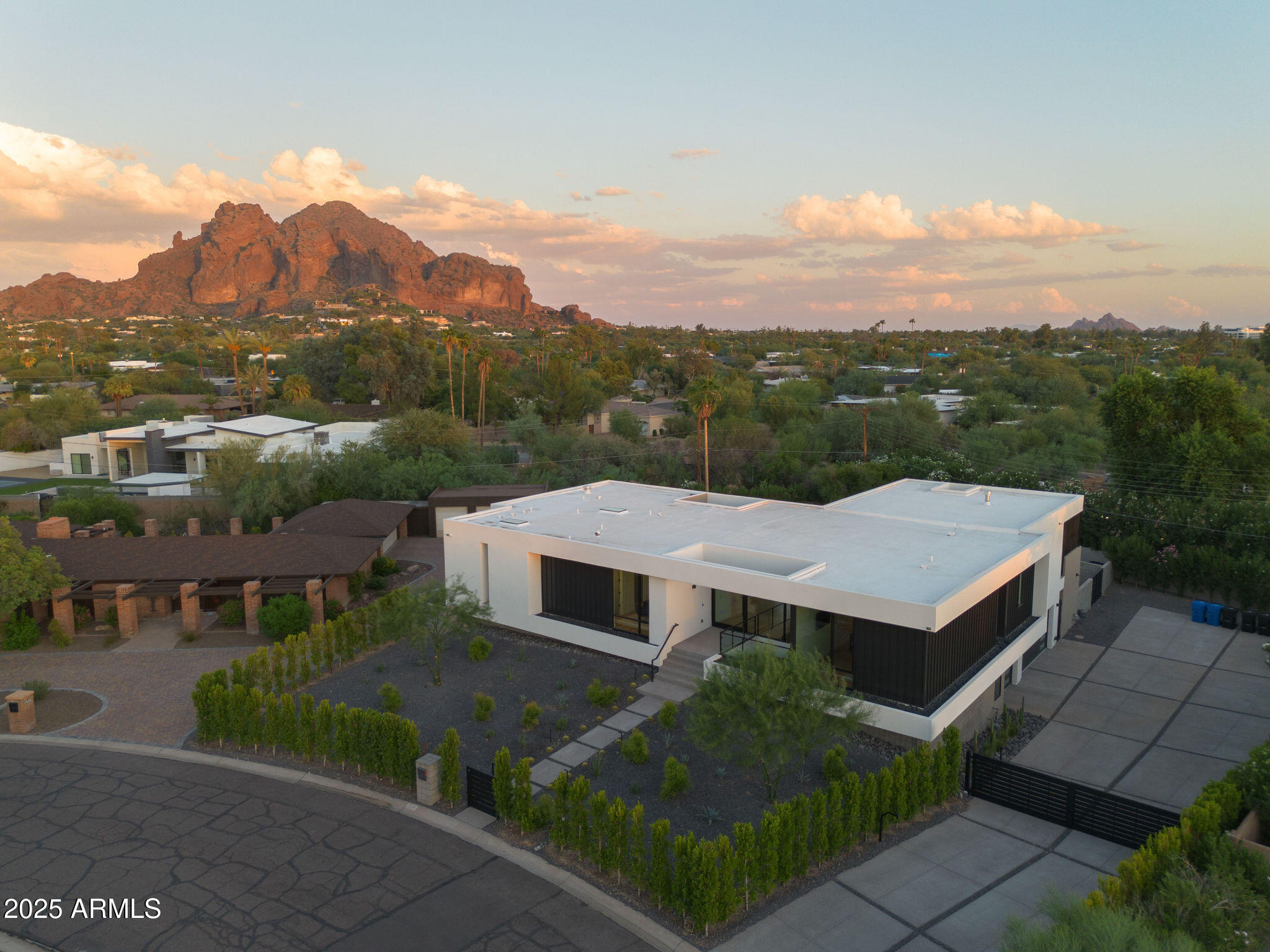 SHORT HILLS - Residential