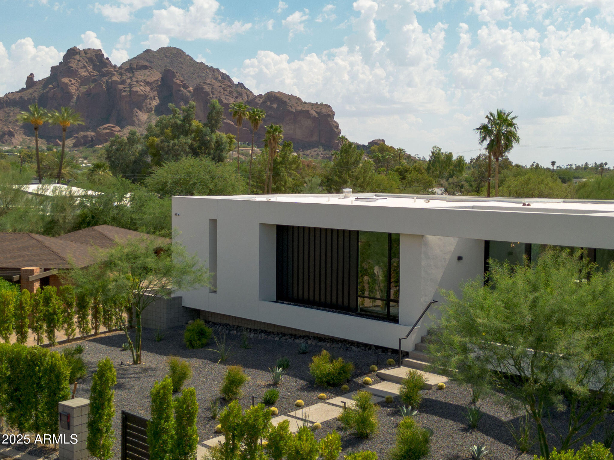 SHORT HILLS - Residential
