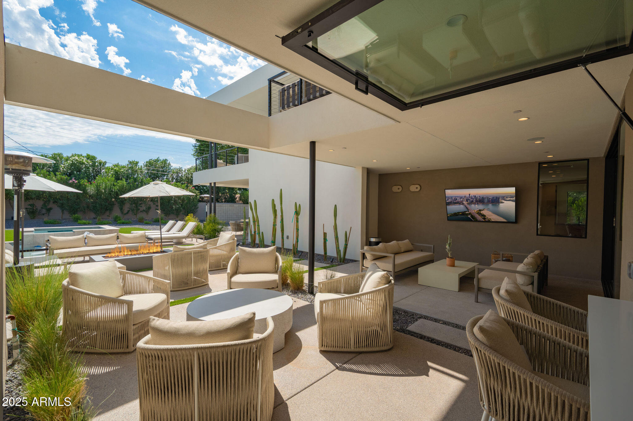 SHORT HILLS - Residential