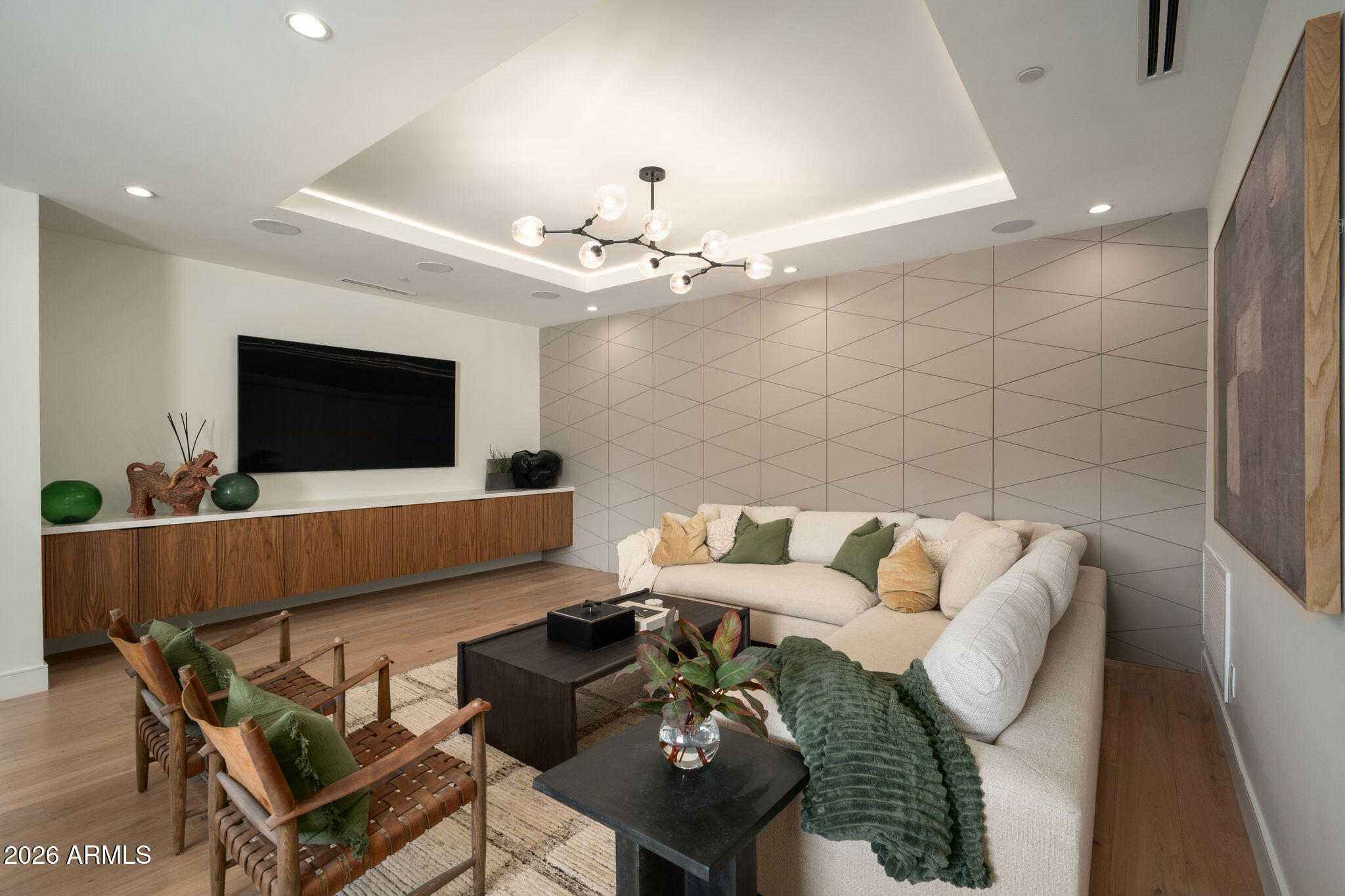 SHORT HILLS - Residential