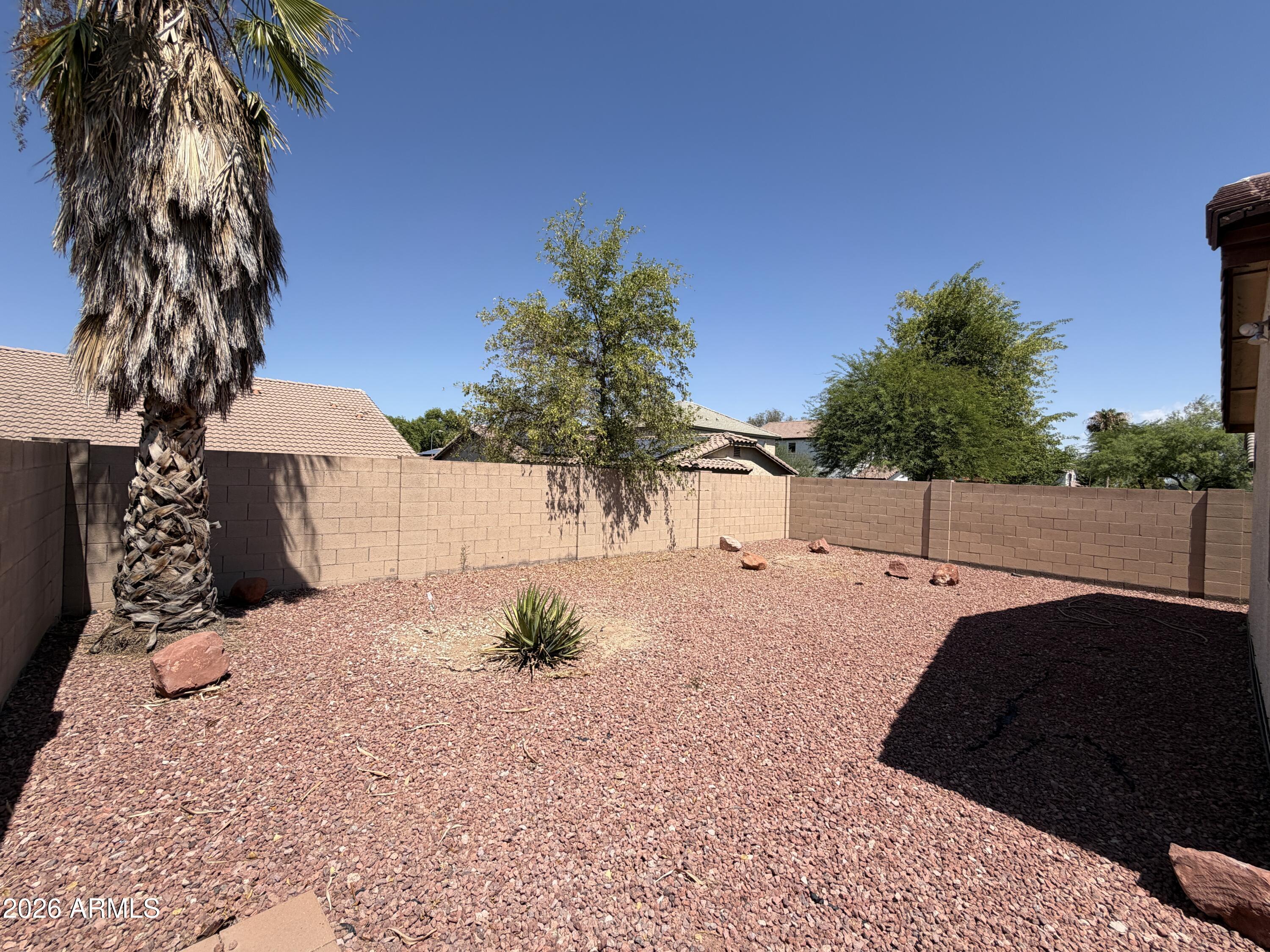 TRAILS AT AMBER RIDGE - Residential Lease