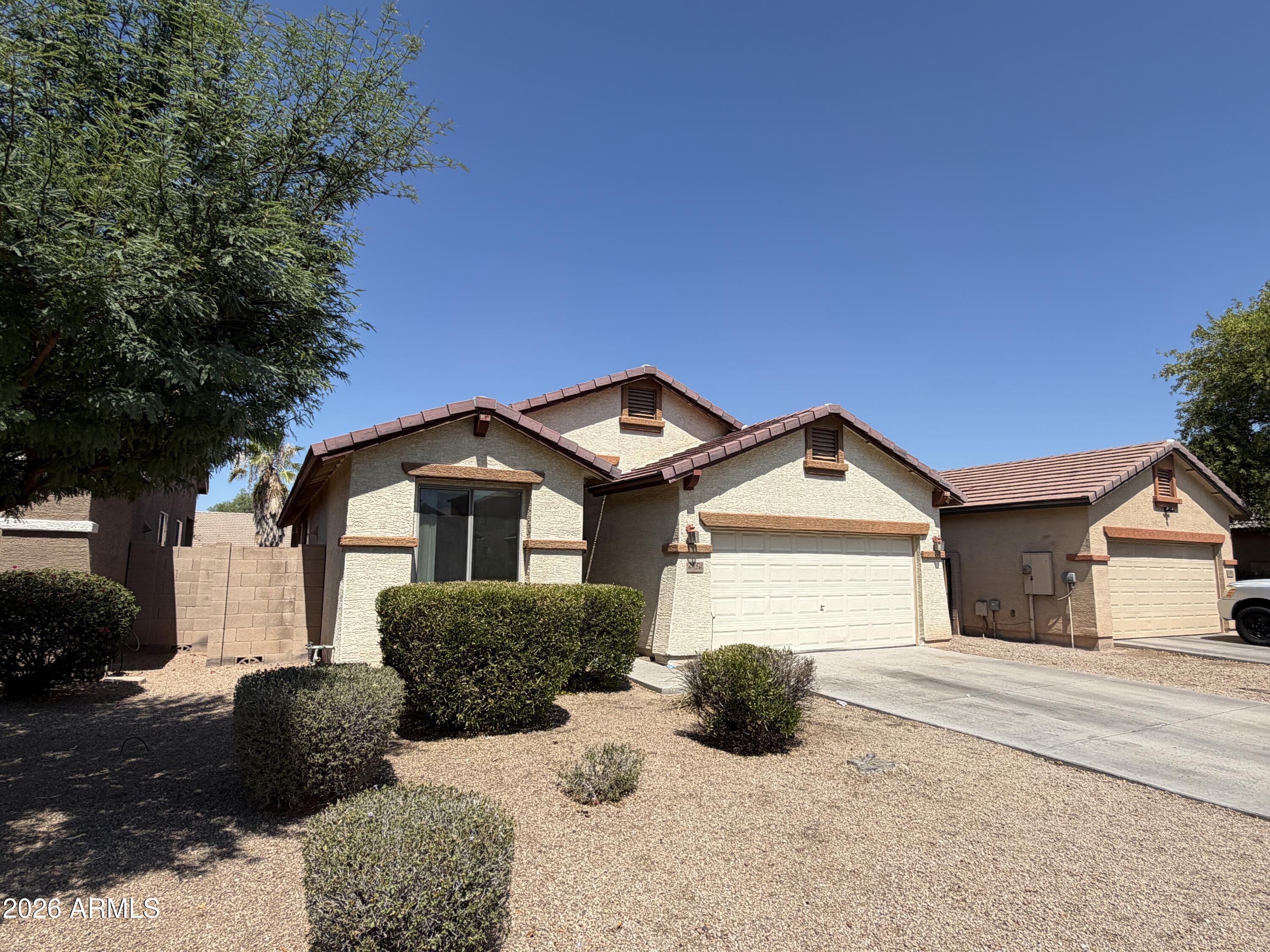 TRAILS AT AMBER RIDGE - Residential Lease
