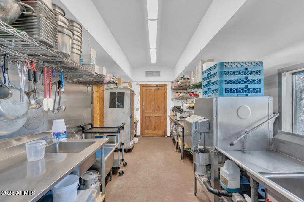 WILLCOX - Commercial Sale