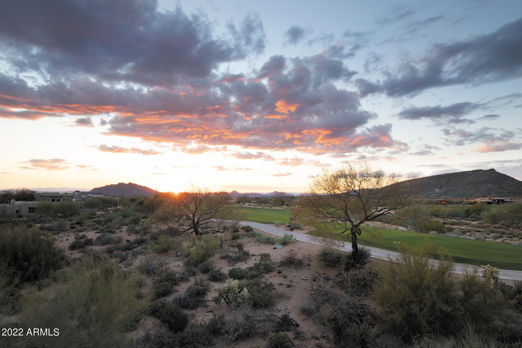 DESERT MOUNTAIN PHASE 1 UNIT 2 LOT 206-335 TR A - Residential