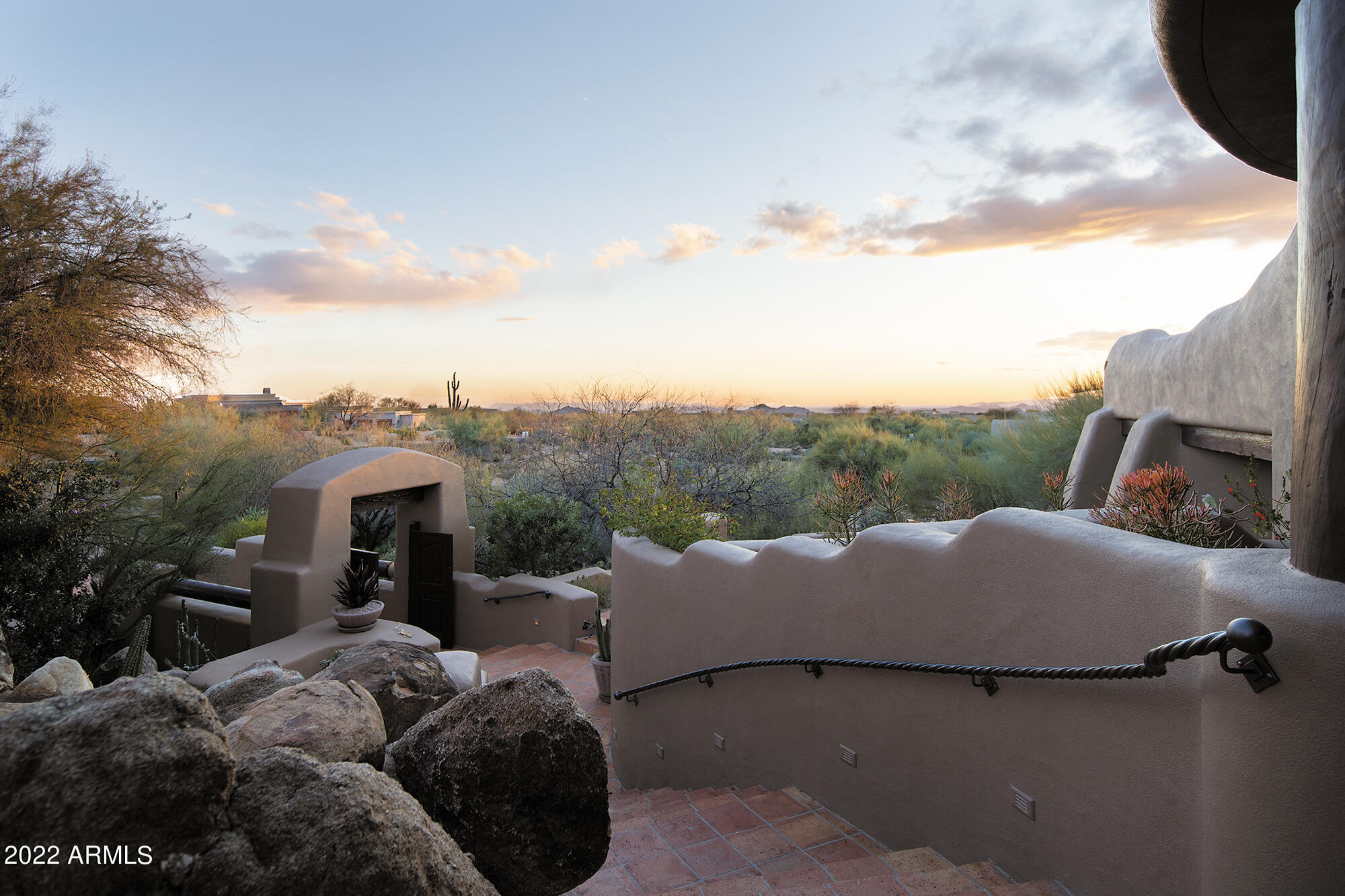 DESERT MOUNTAIN PHASE 1 UNIT 2 LOT 206-335 TR A - Residential