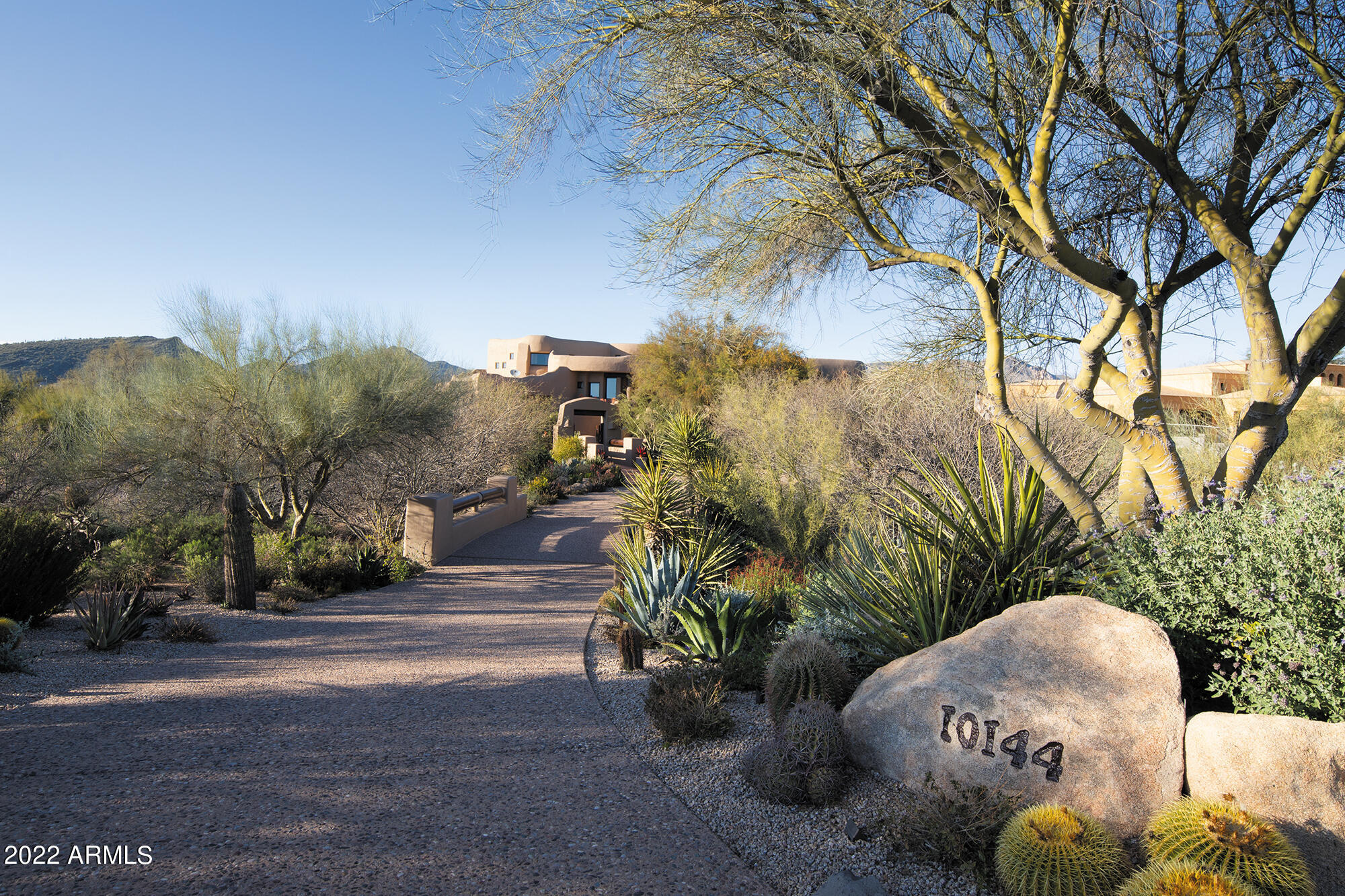 DESERT MOUNTAIN PHASE 1 UNIT 2 LOT 206-335 TR A - Residential