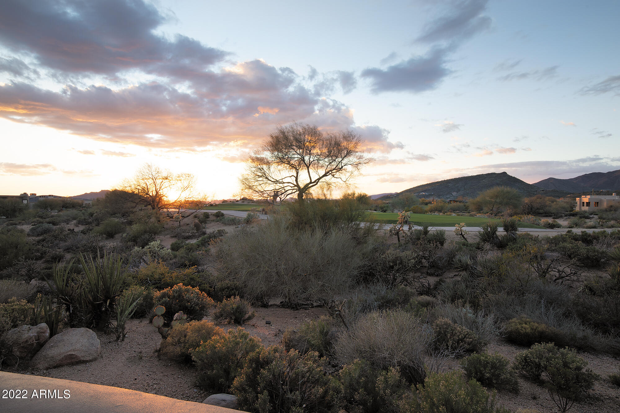 DESERT MOUNTAIN PHASE 1 UNIT 2 LOT 206-335 TR A - Residential