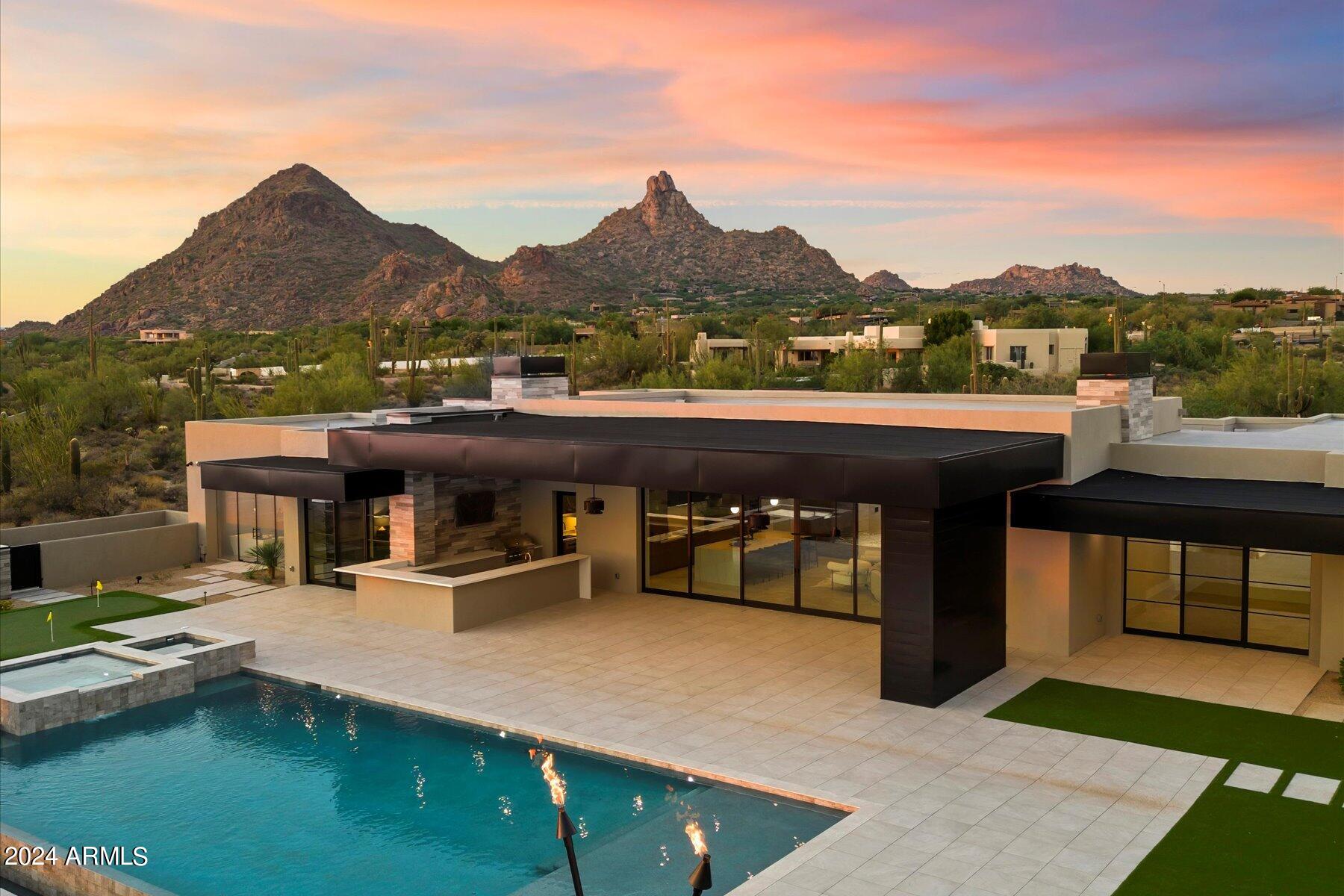 CASAS DE PASAS - Residential