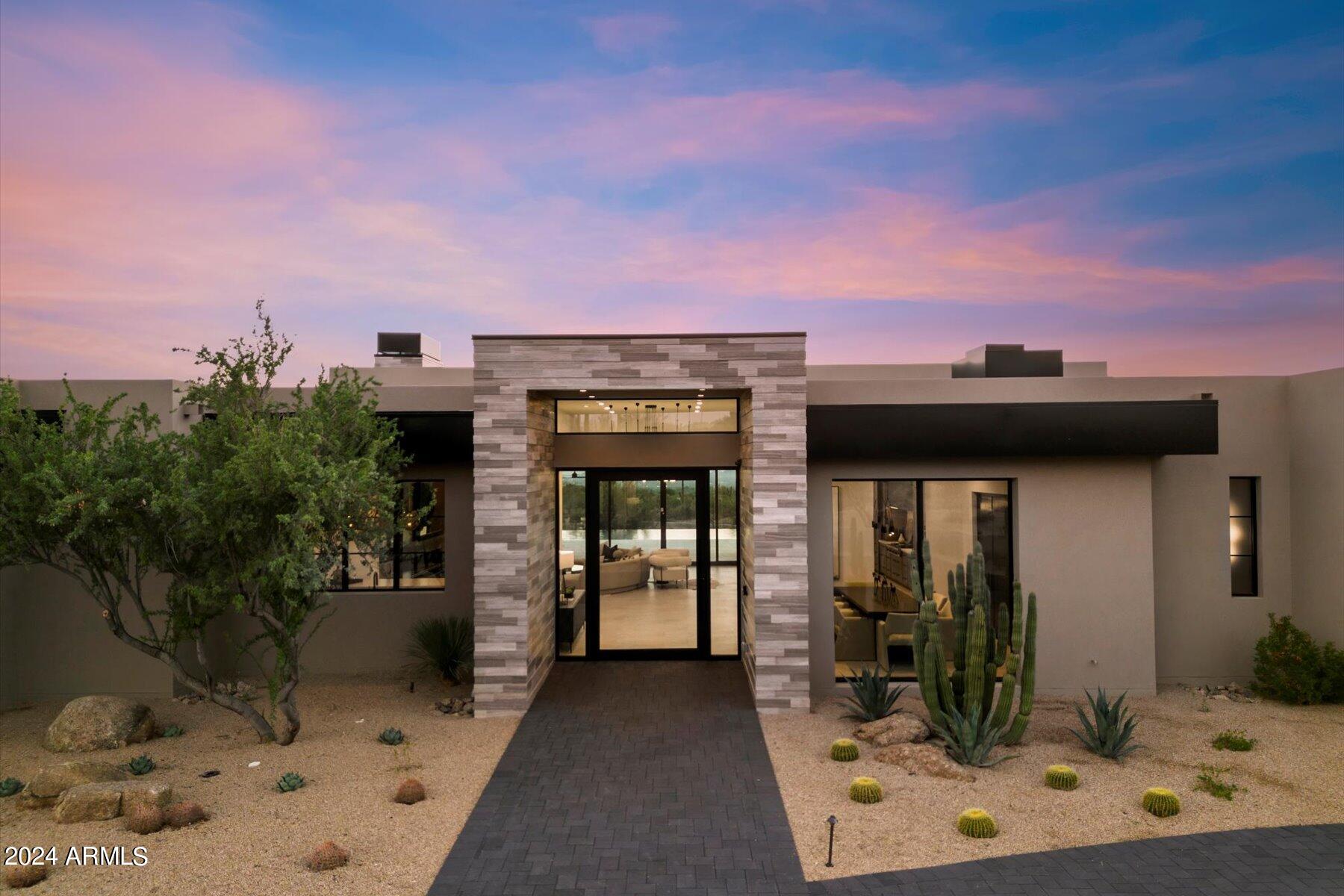 CASAS DE PASAS - Residential