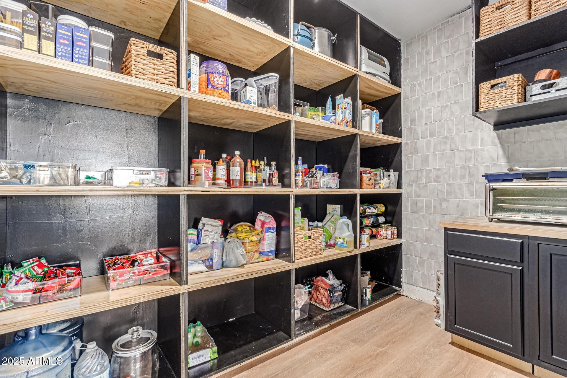 SENITA UNIT 1 - Residential