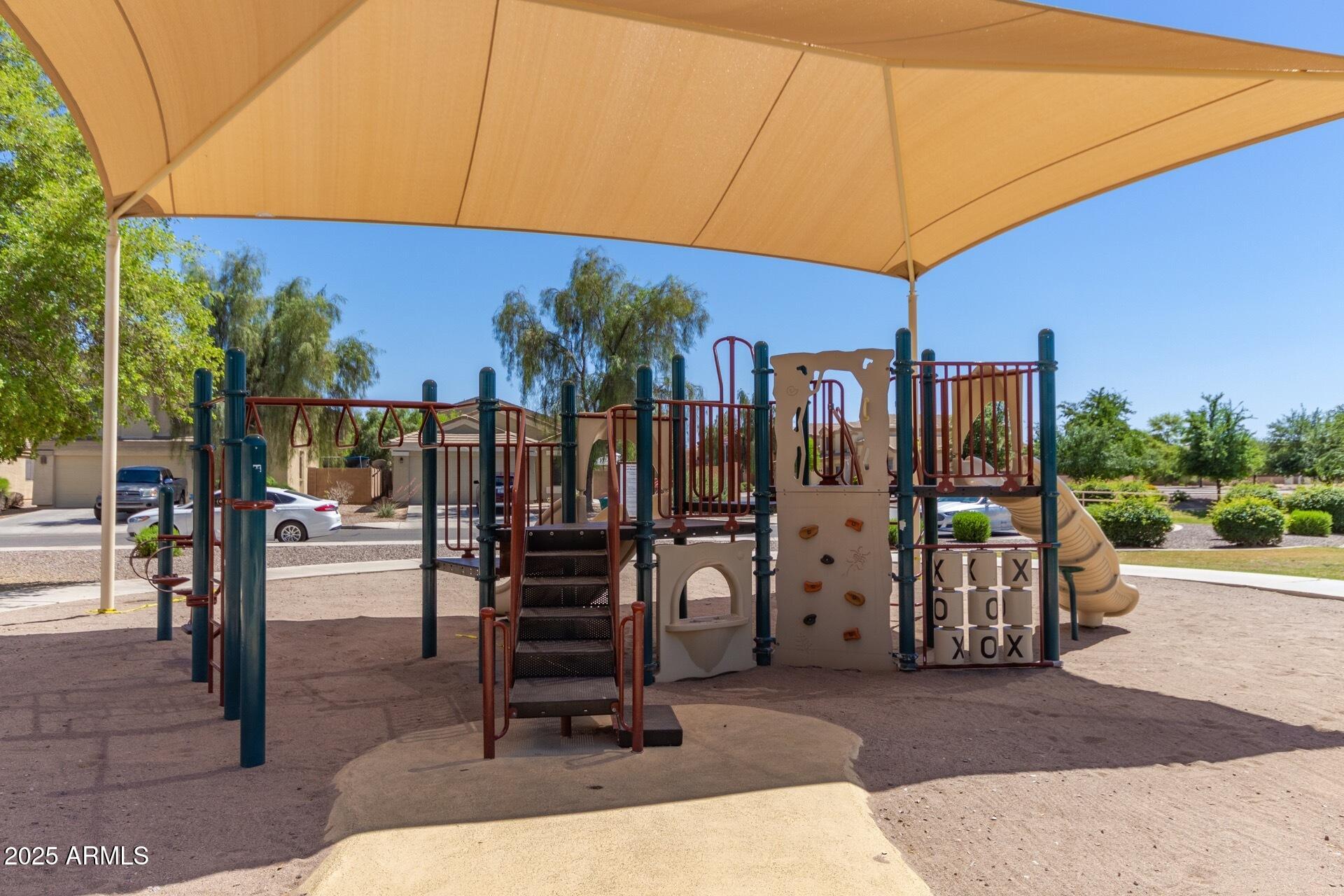 SENITA UNIT 1 - Residential