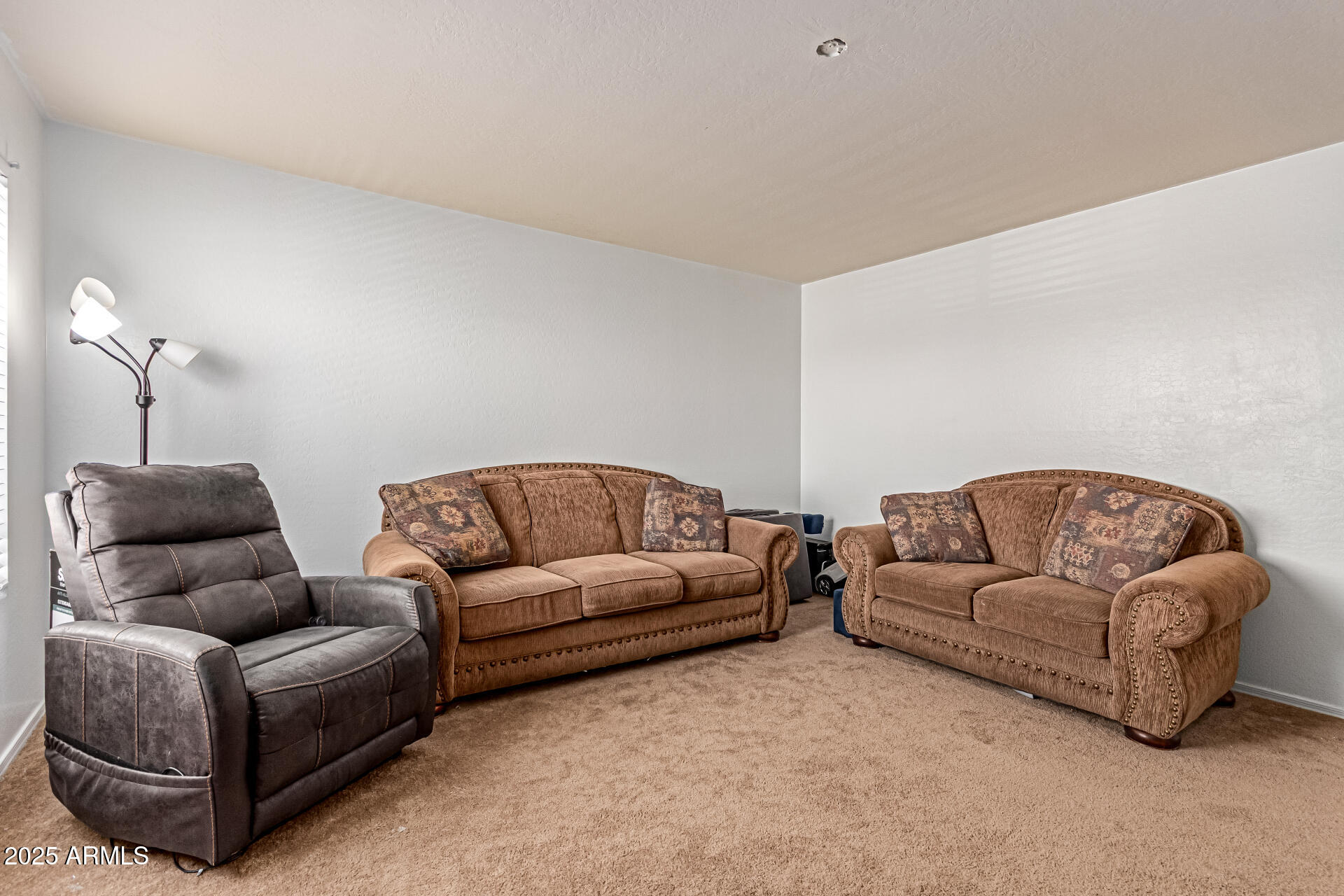 SENITA UNIT 1 - Residential