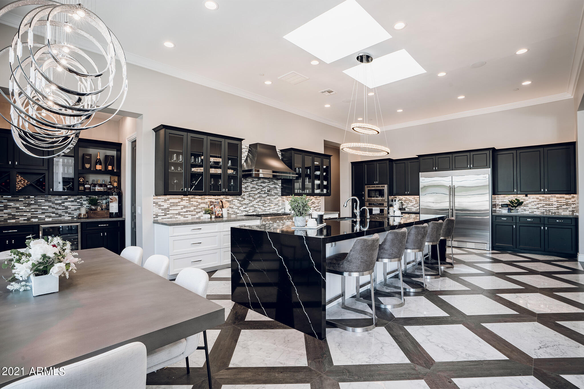 CORONADO VILLA - Residential