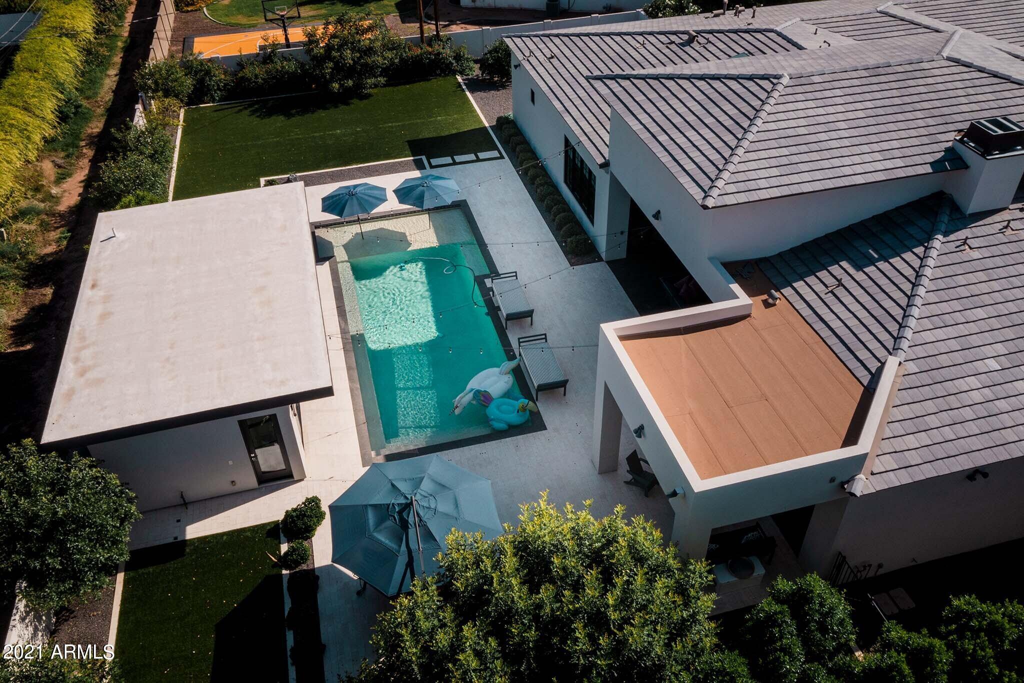 CORONADO VILLA - Residential