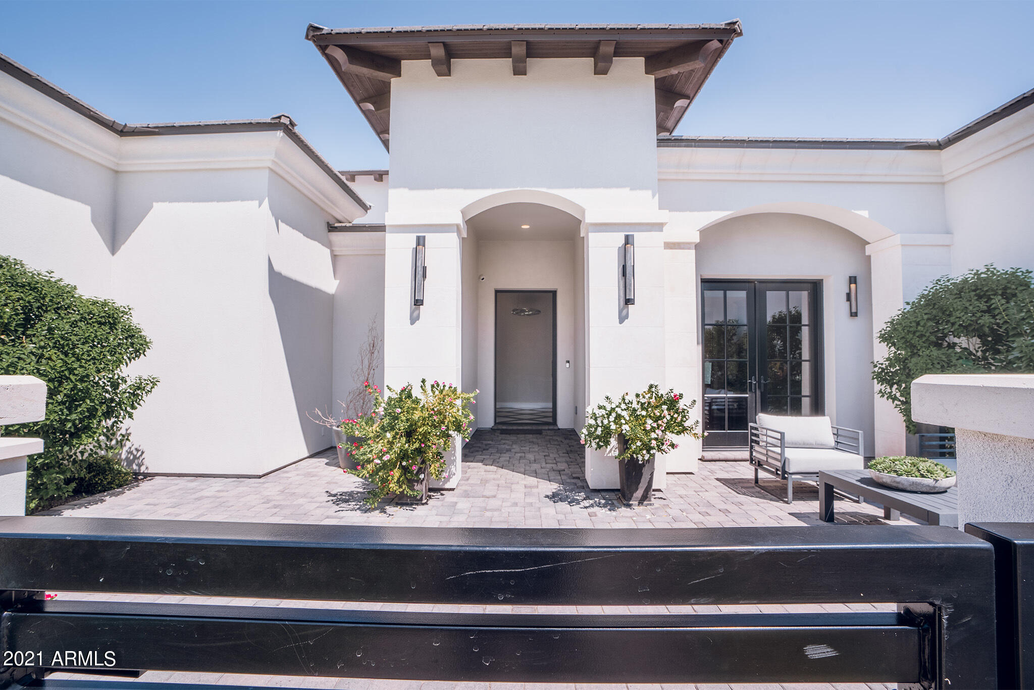 CORONADO VILLA - Residential