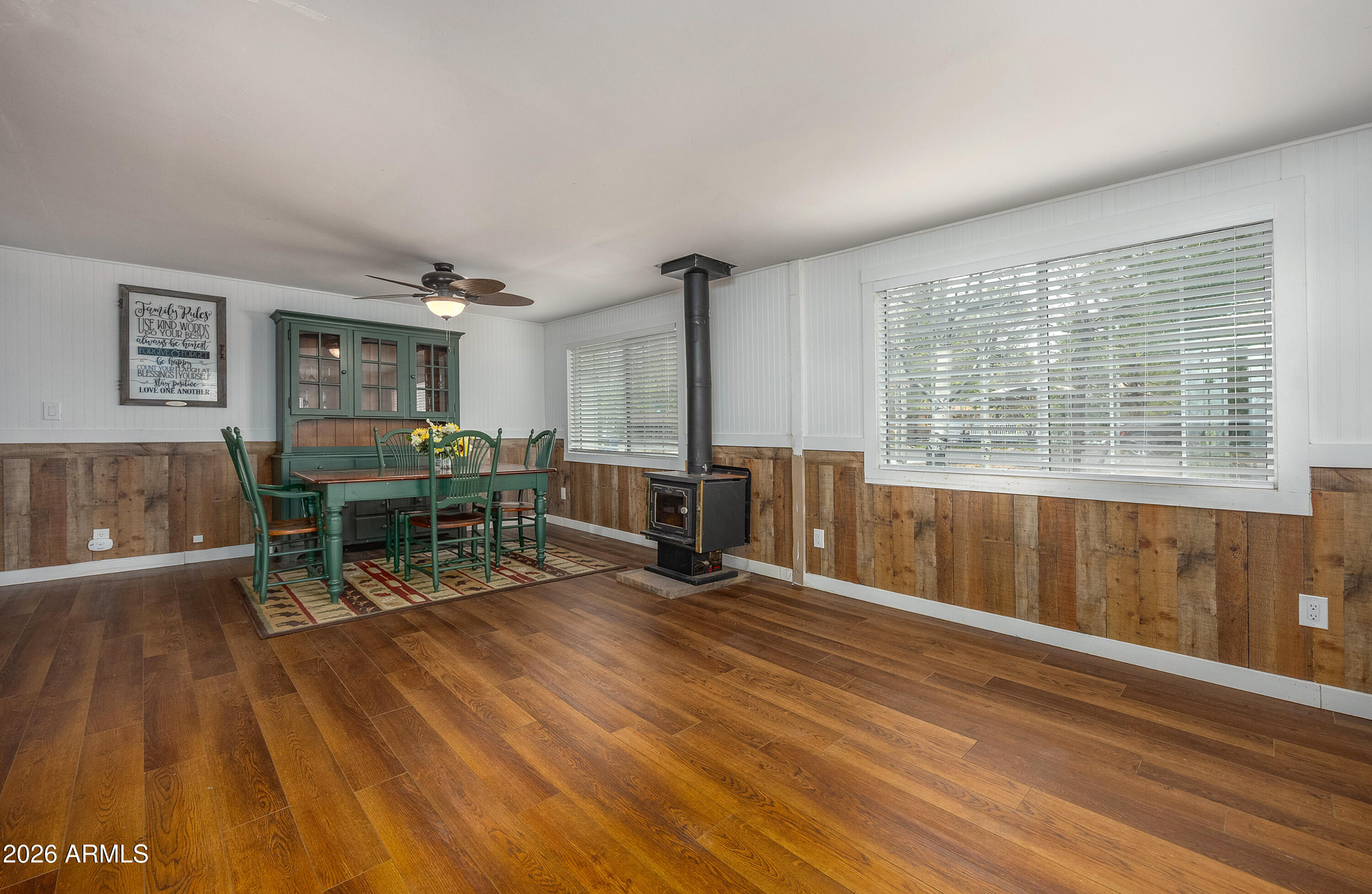 PINEWOOD 5 - Residential