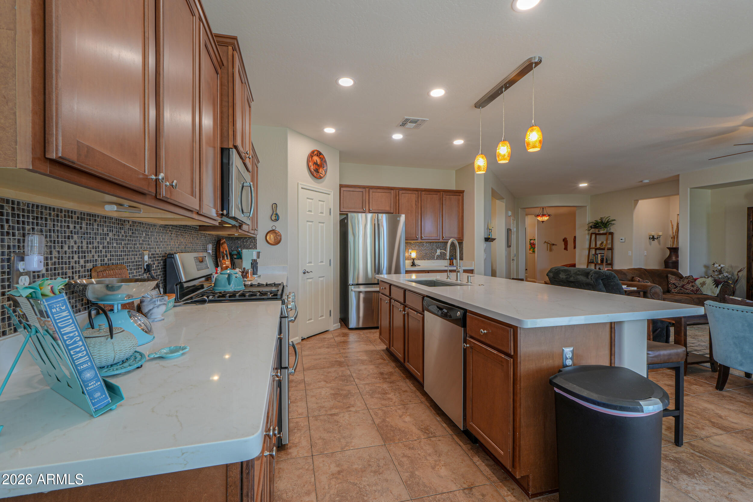 ROBSON RANCH - Residential