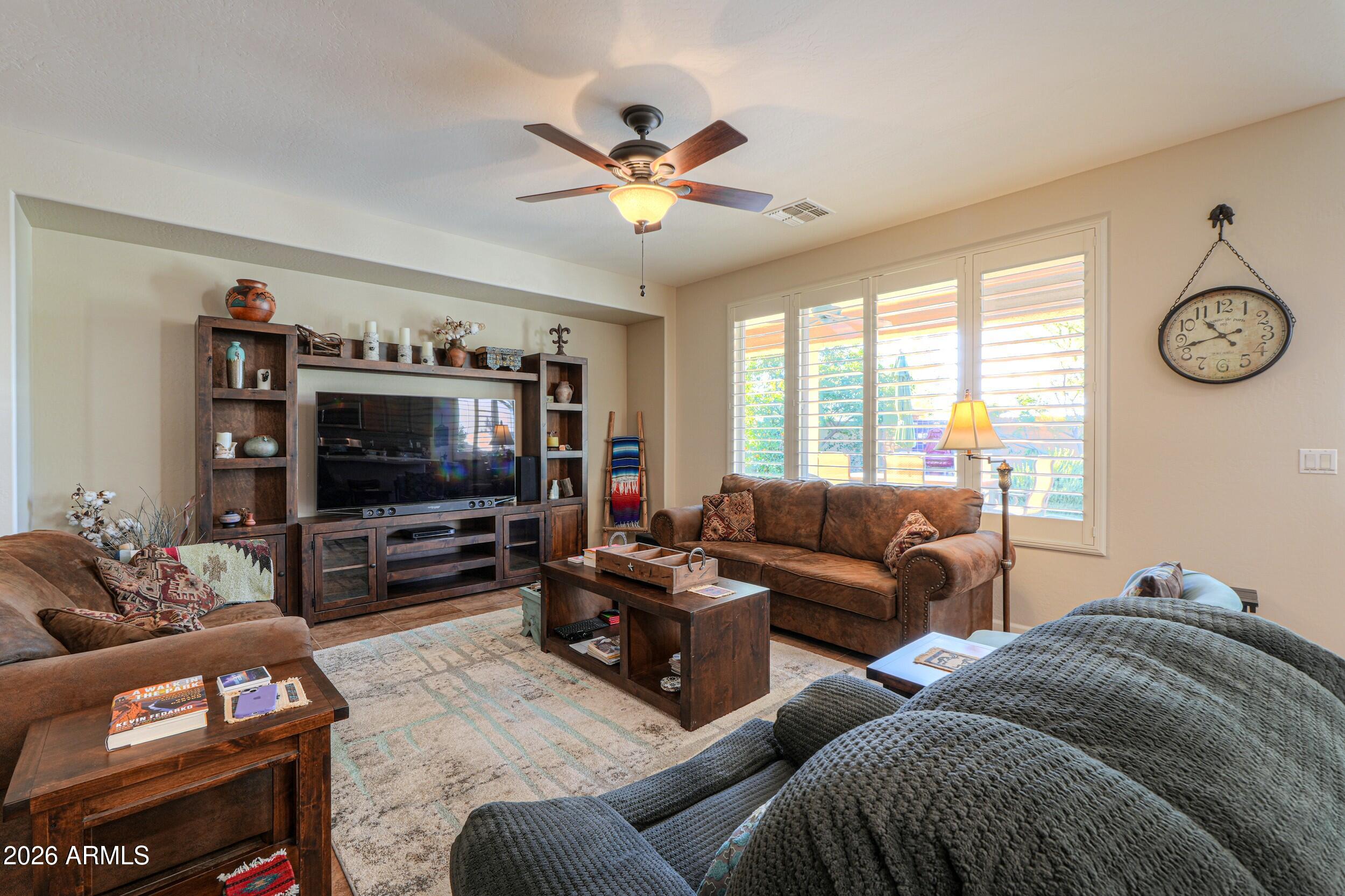 ROBSON RANCH - Residential