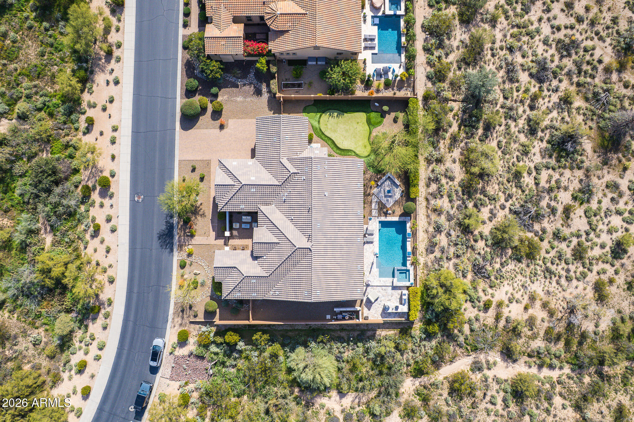 LONE MOUNTAIN - Residential