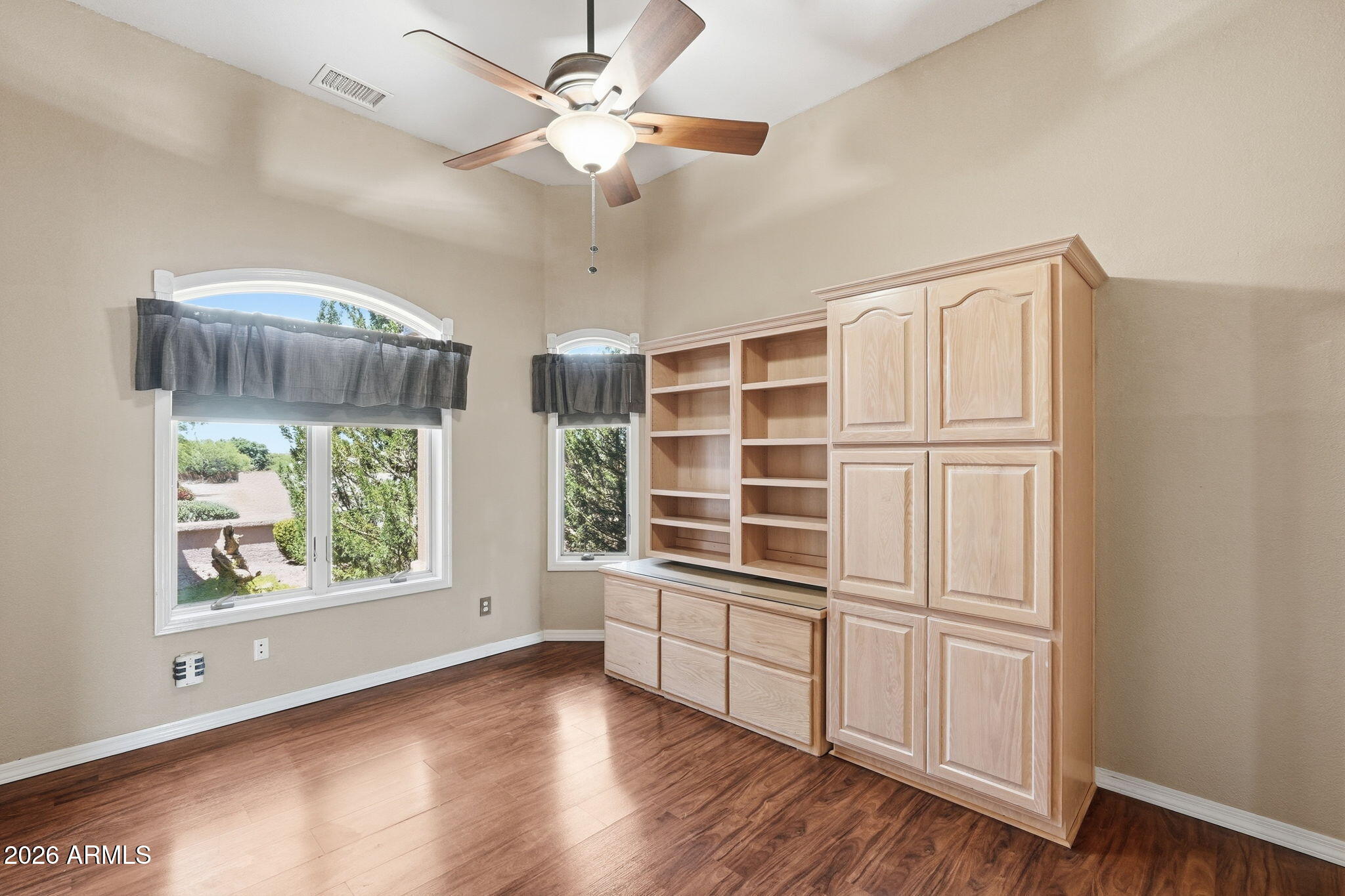 MOUNTAIN SHADOWS PHASE C - Residential