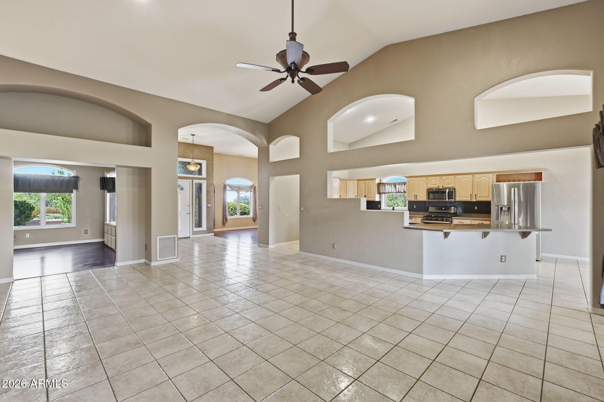 MOUNTAIN SHADOWS PHASE C - Residential