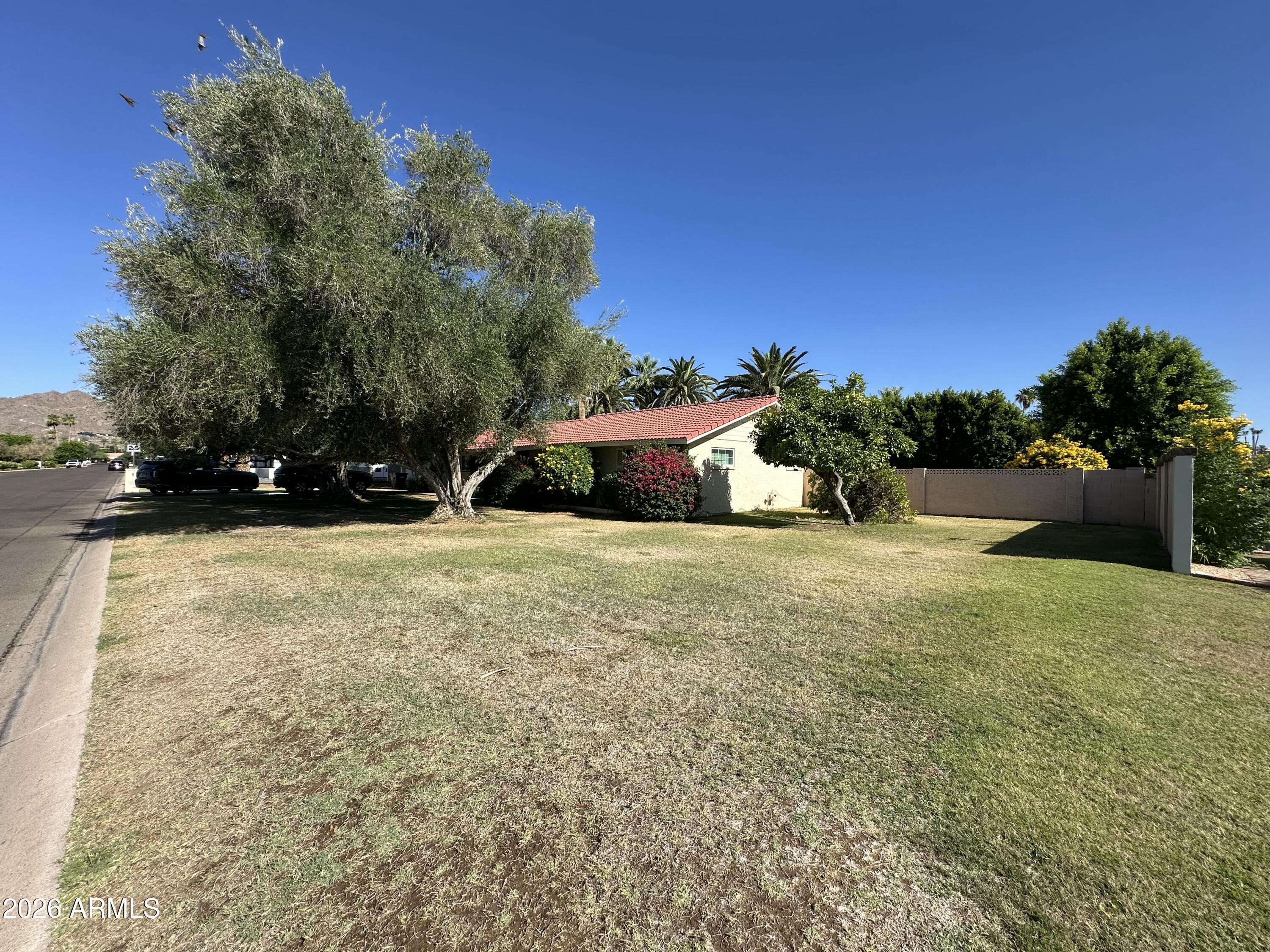 VISTA BONITA LOT 1-8 20-28 - Residential