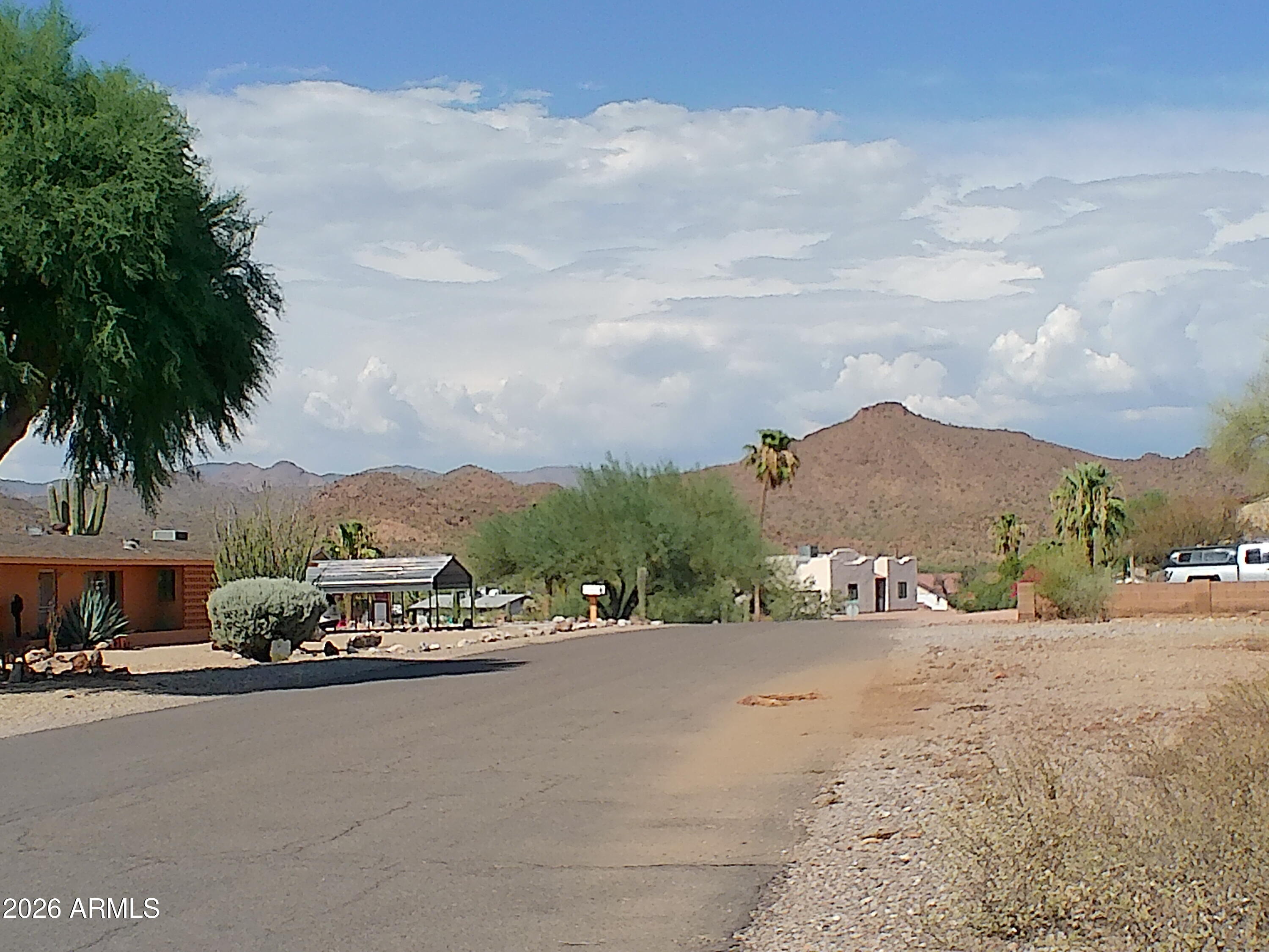 QUEEN VALLEY ESTATES UNIT ONE AMD - Land