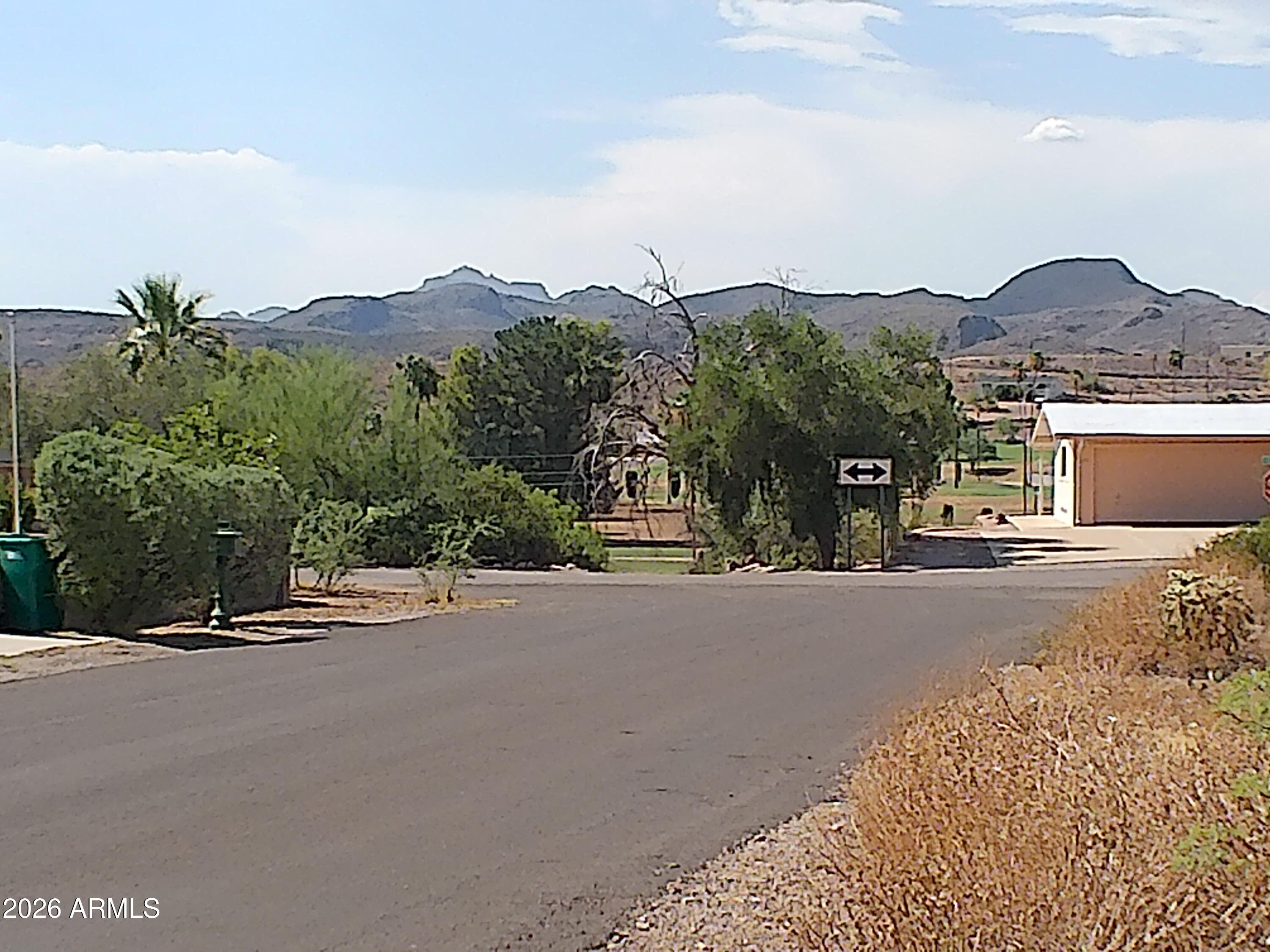 QUEEN VALLEY ESTATES UNIT ONE AMD - Land