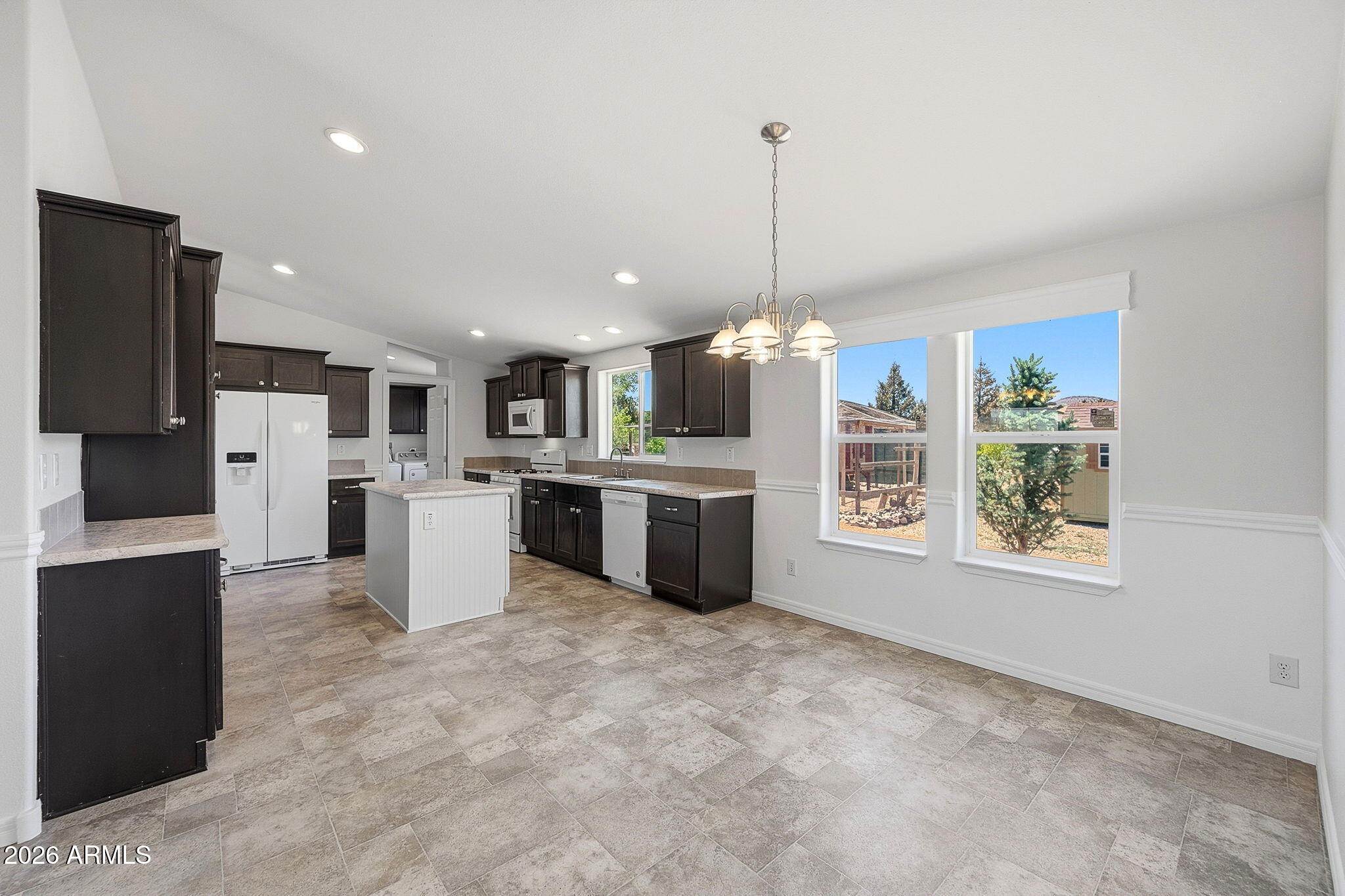CHINO LAKES UNIT 3 - Residential