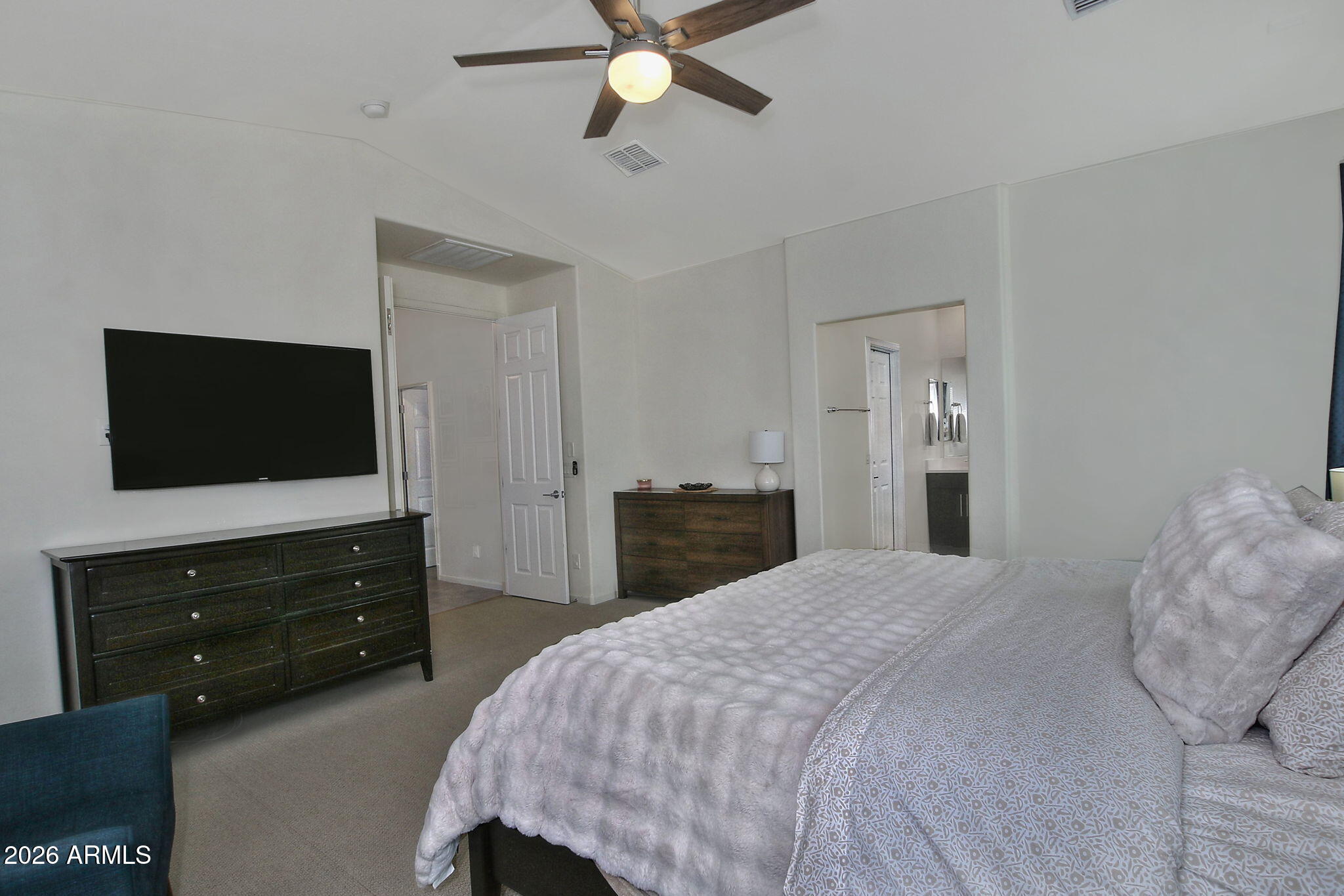 CIRCLE MOUNTAIN RANCH - Residential
