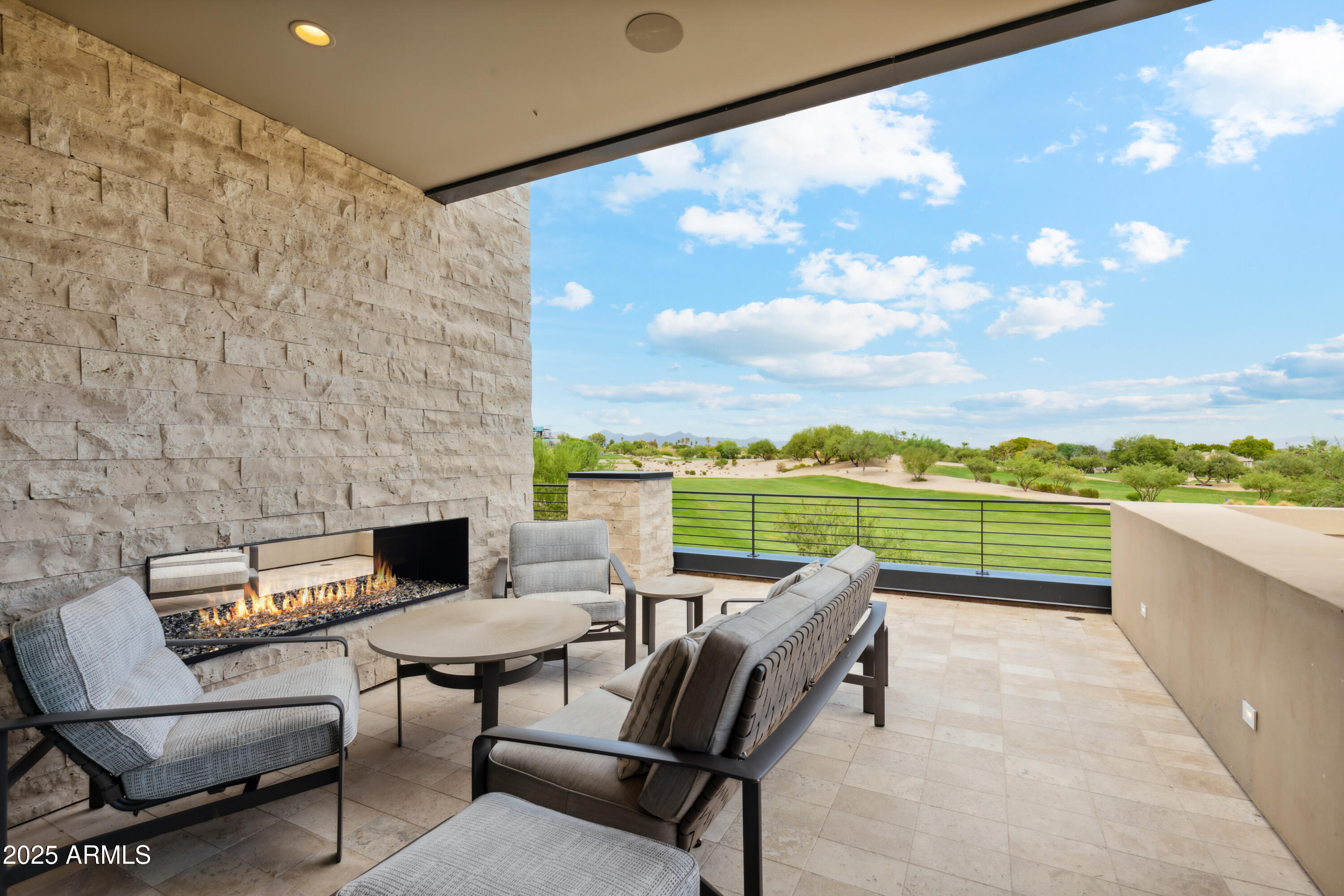 PHOENICIAN - Residential
