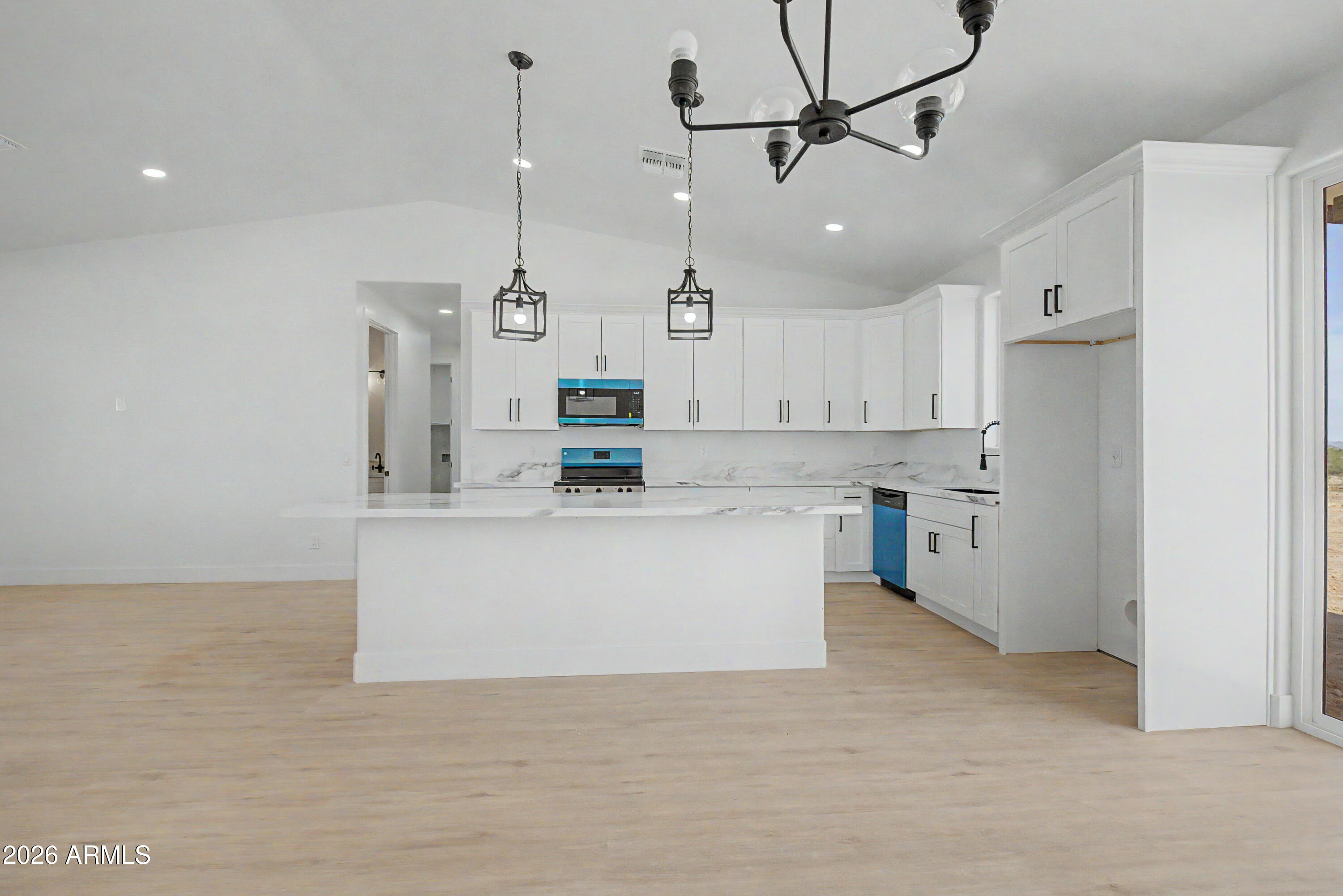 No subdivision - Residential