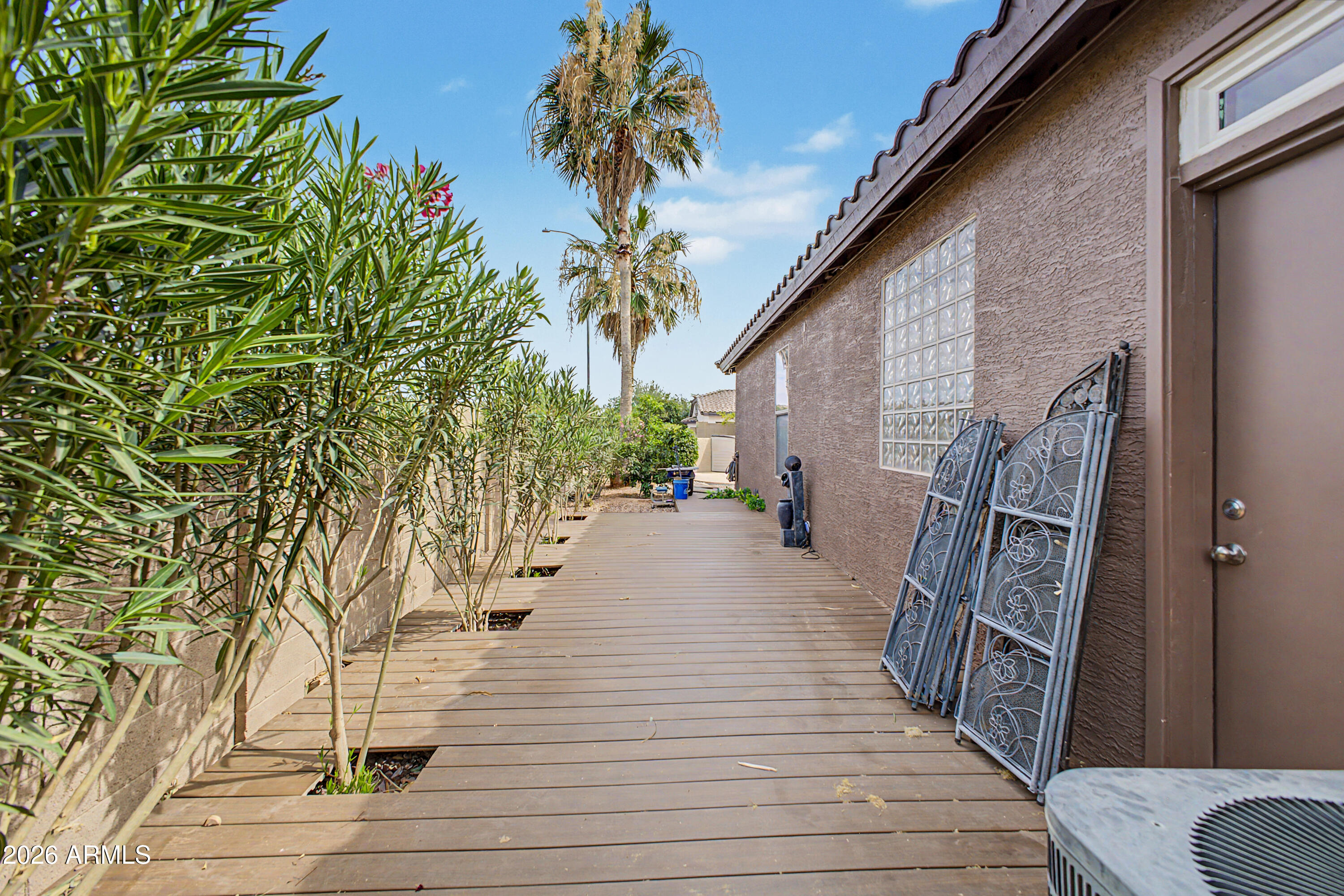 BROOKS RANCH - Residential