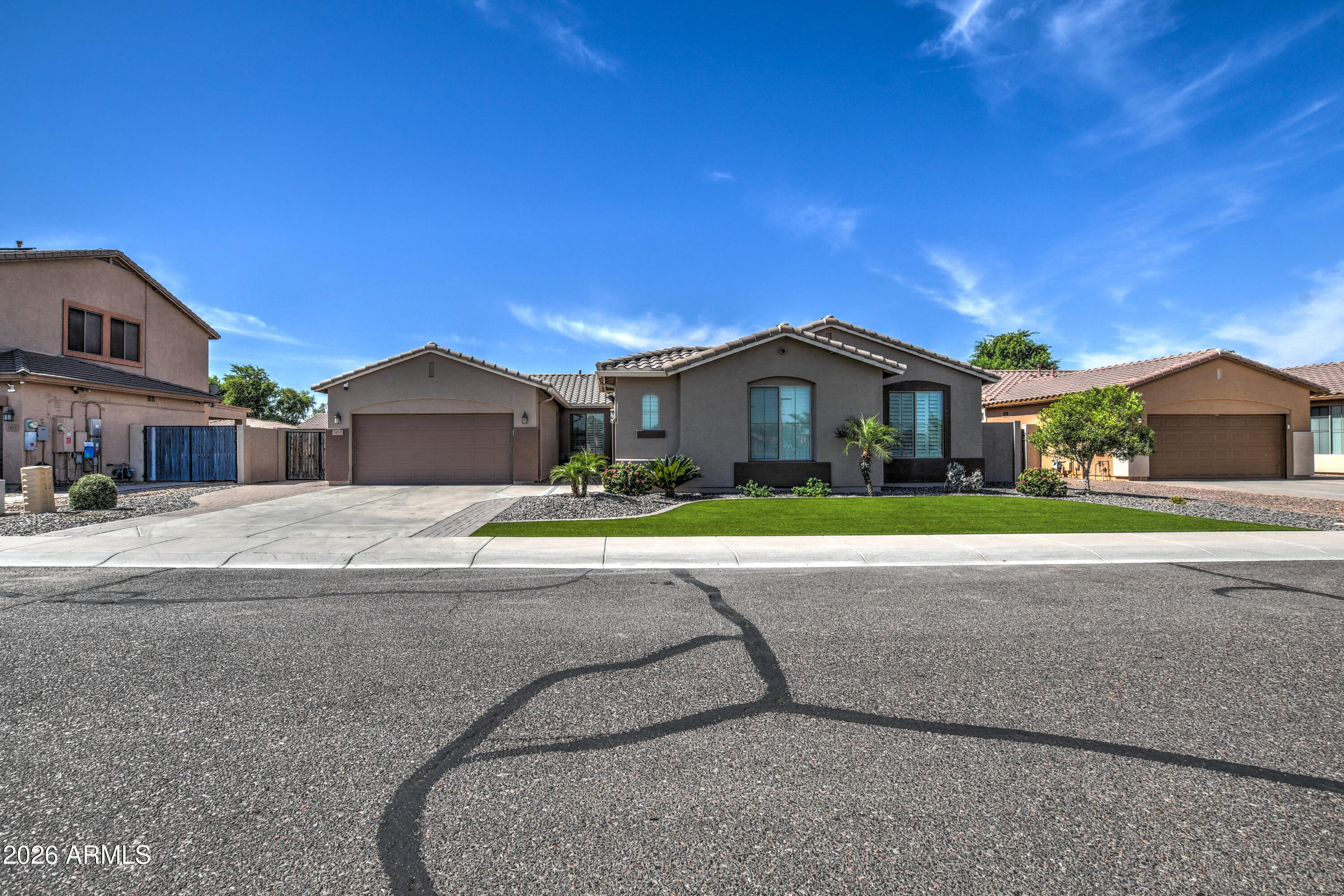 LAVEEN COMMONS - Residential