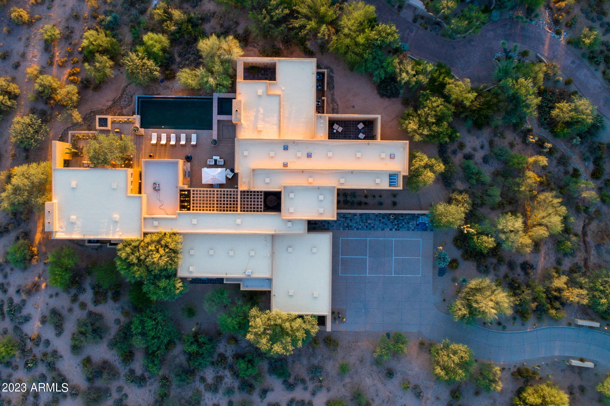 DESERT MOUNTAIN - Residential