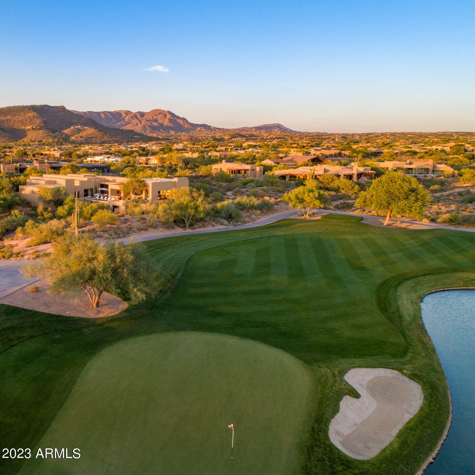 DESERT MOUNTAIN - Residential