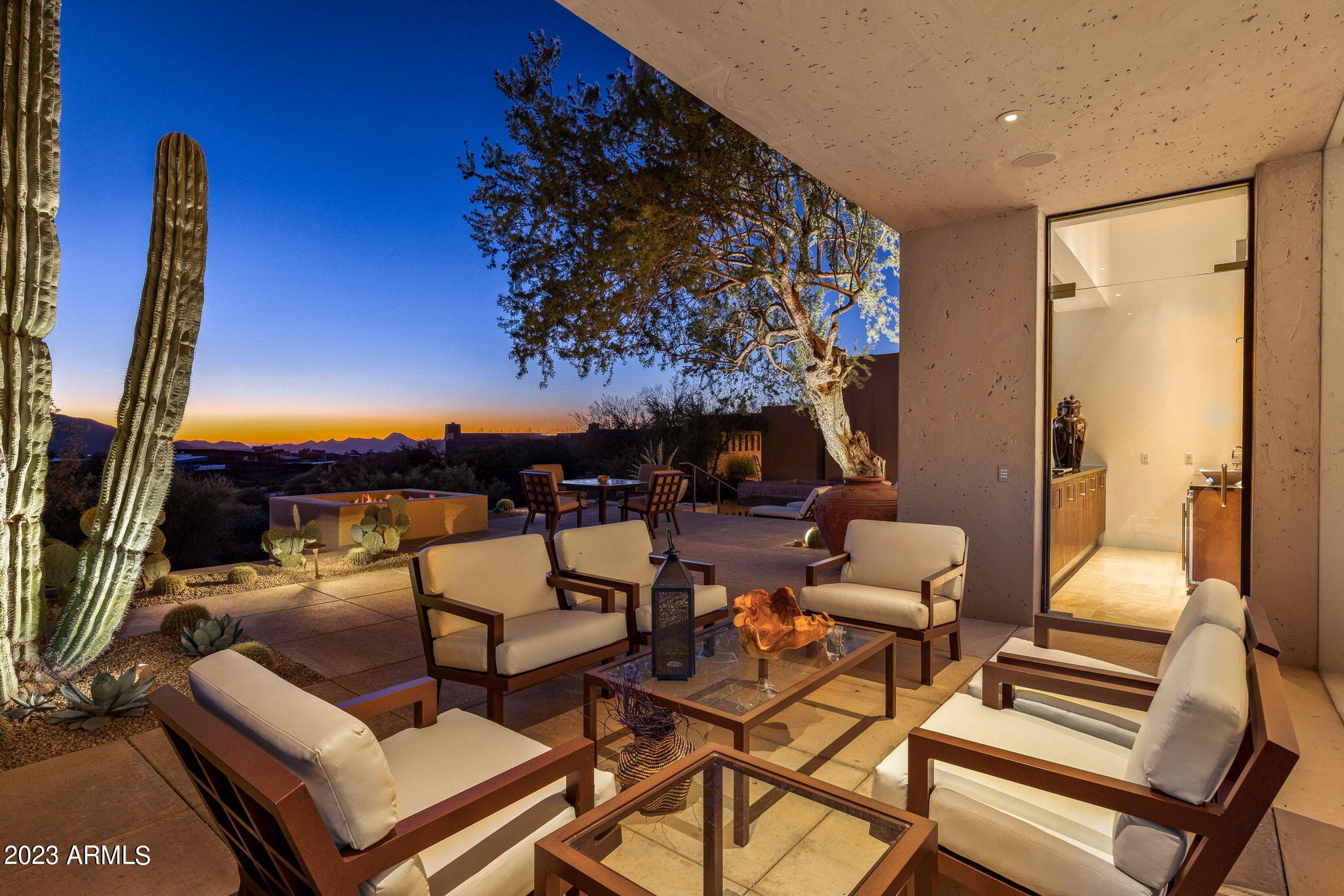 DESERT MOUNTAIN - Residential