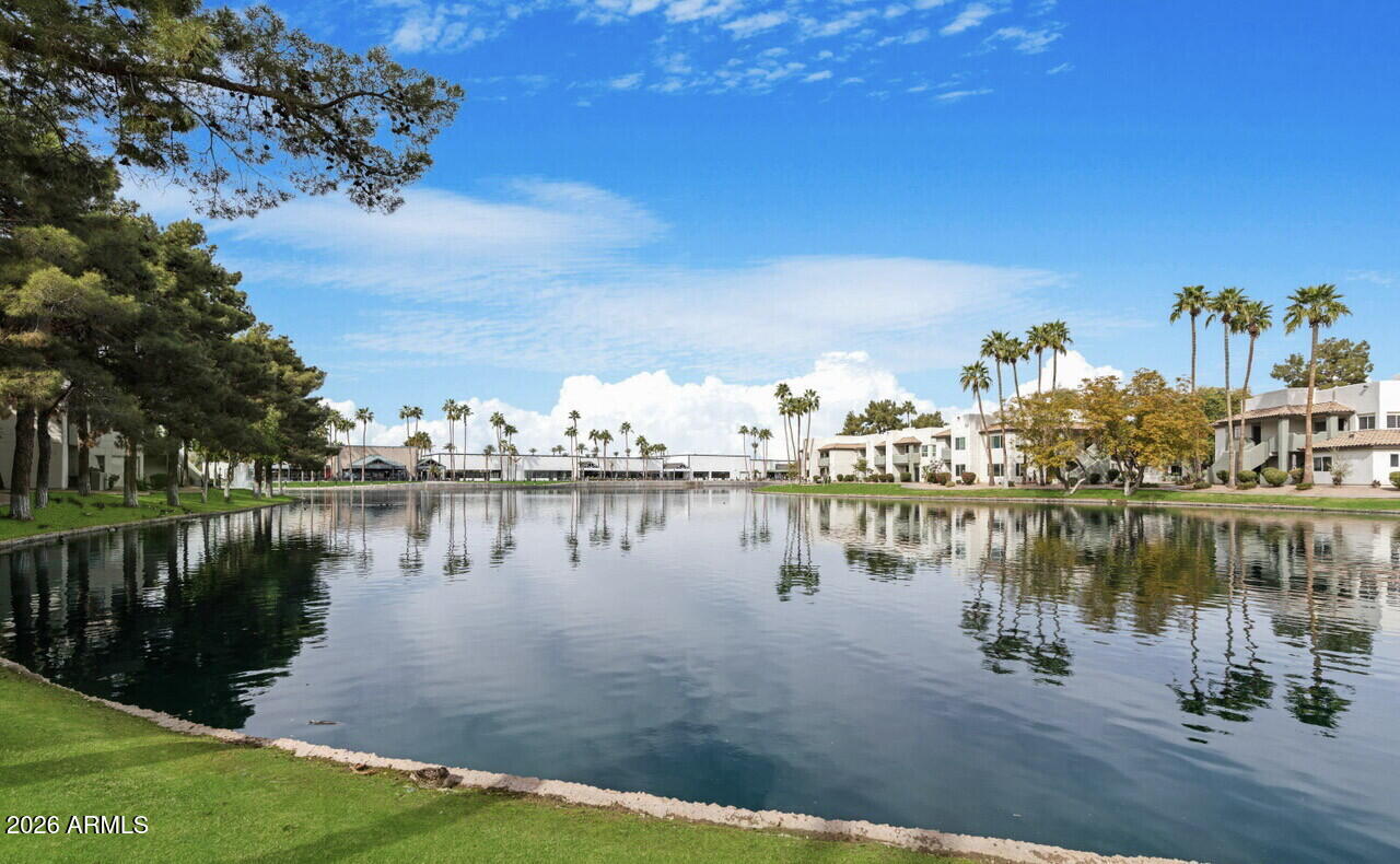 LAKESHORE AT ANDERSEN SPRINGS CONDOMINIUM - Residential