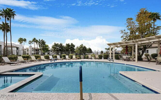 LAKESHORE AT ANDERSEN SPRINGS CONDOMINIUM - Residential