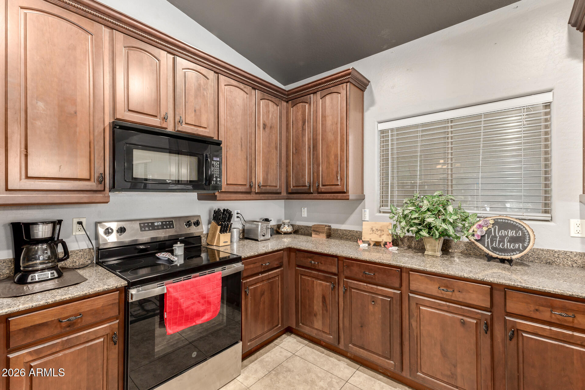 3 J'S COUNTRY ESTATES - Residential
