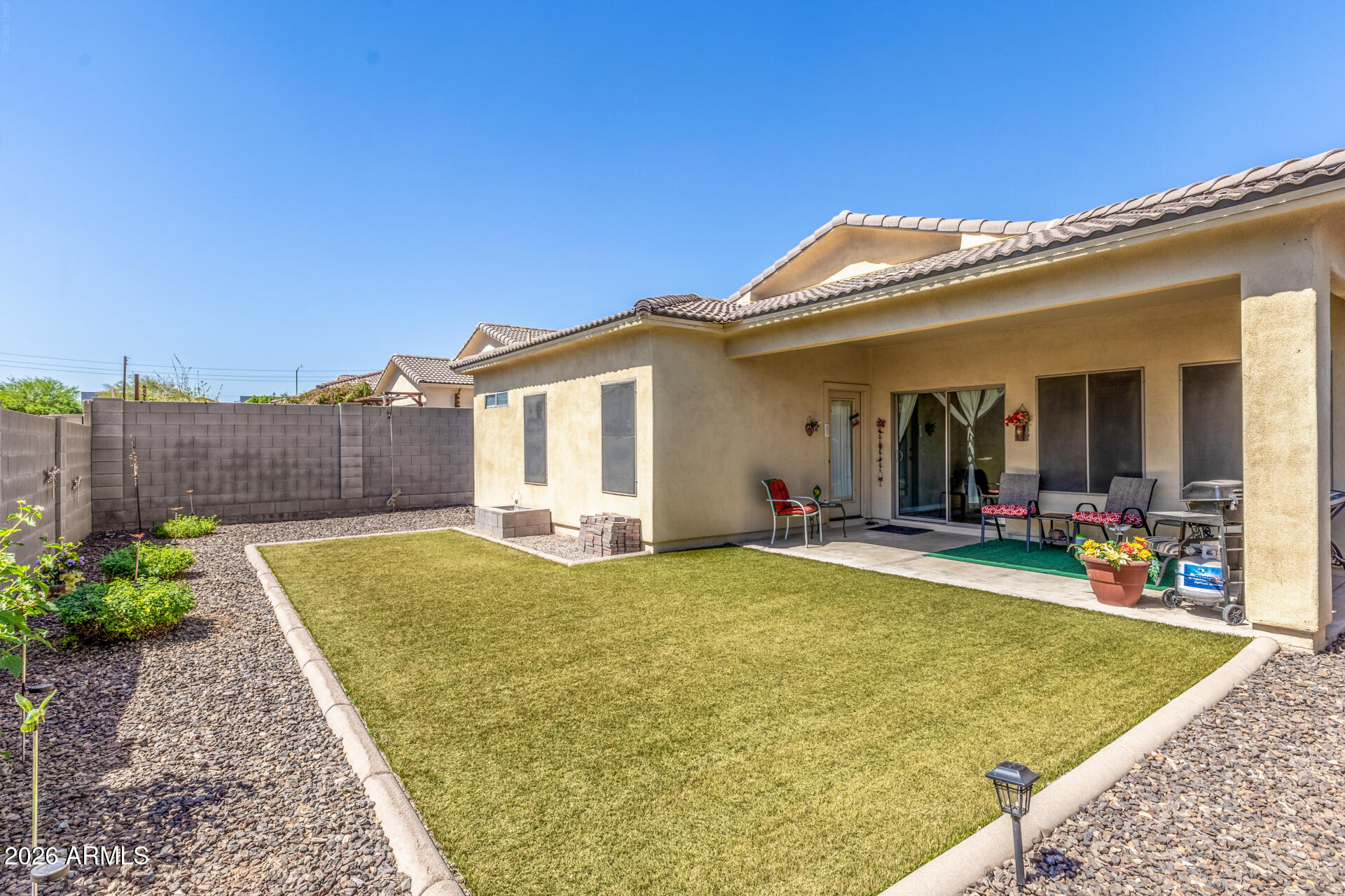 3 J'S COUNTRY ESTATES - Residential