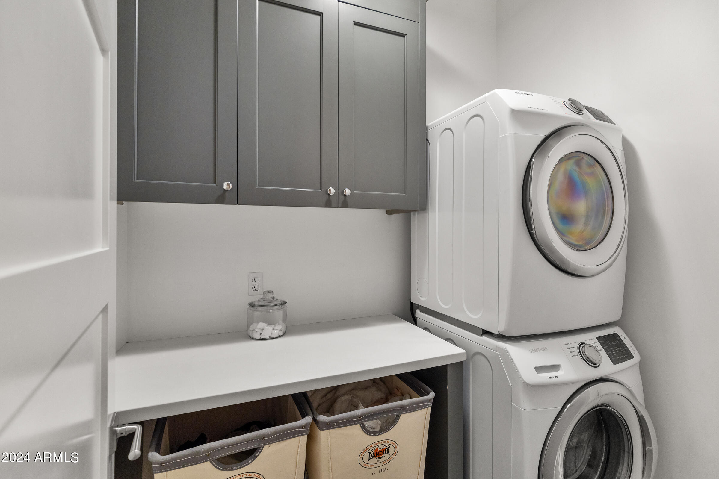CIRCLE G AT HIGHLANDS WEST - Residential