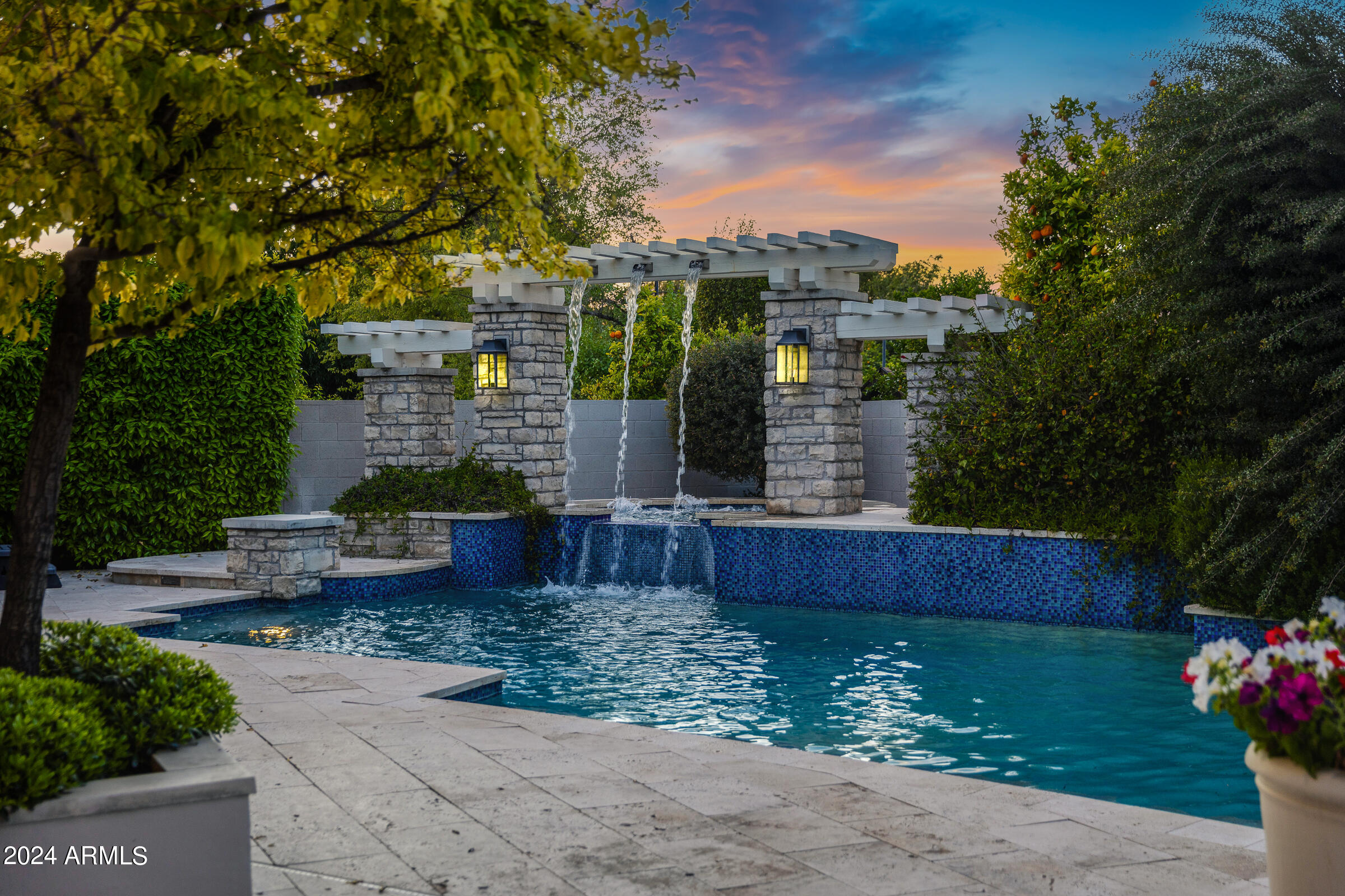 CIRCLE G AT HIGHLANDS WEST - Residential