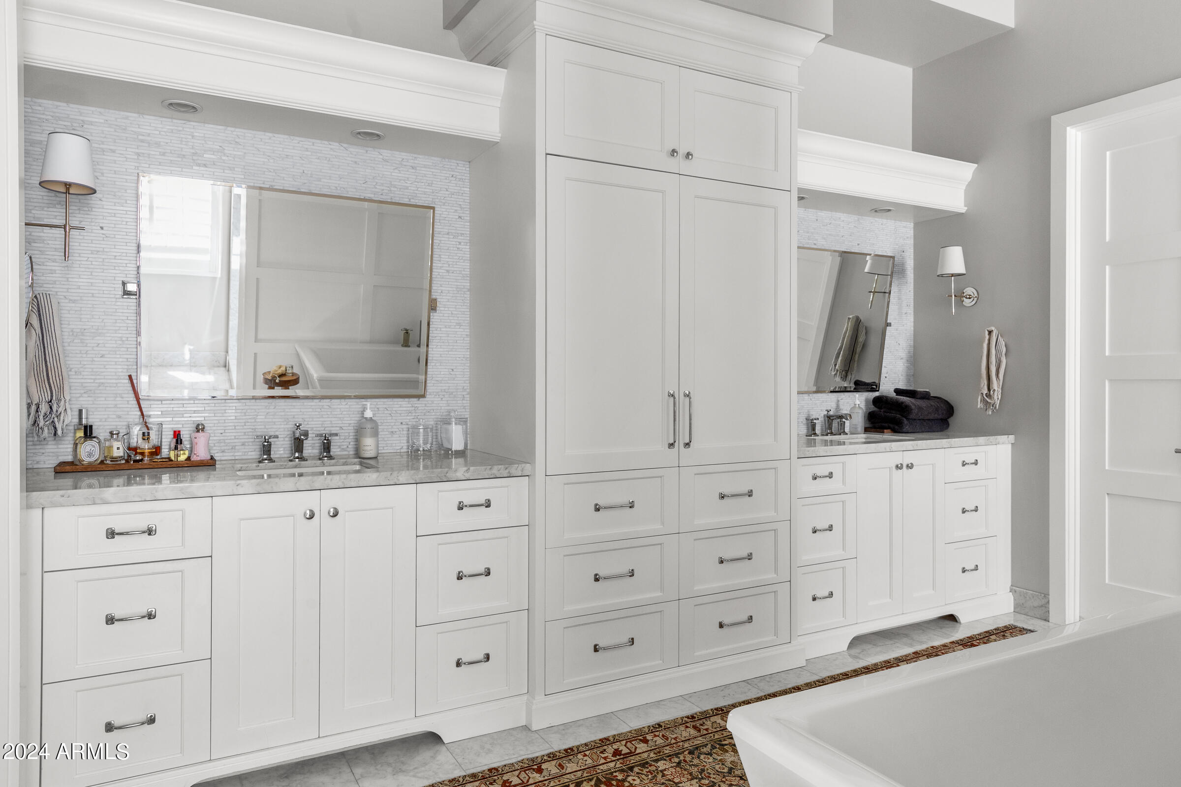 CIRCLE G AT HIGHLANDS WEST - Residential