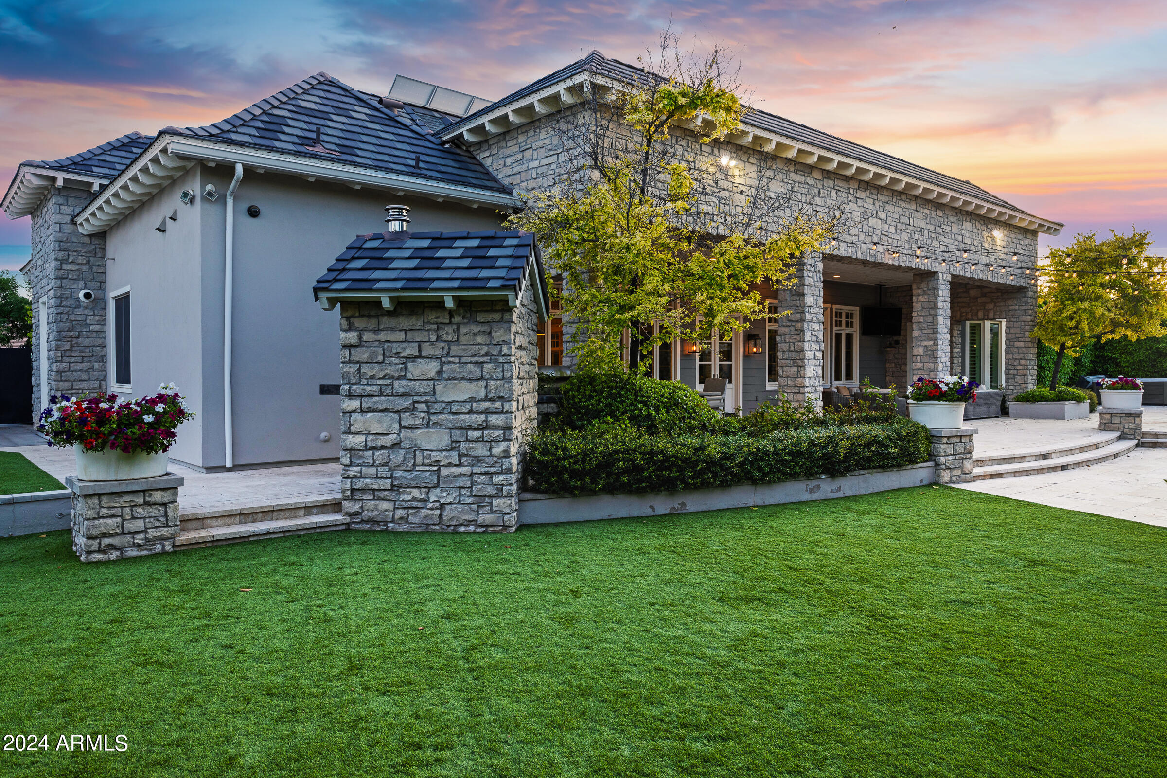 CIRCLE G AT HIGHLANDS WEST - Residential