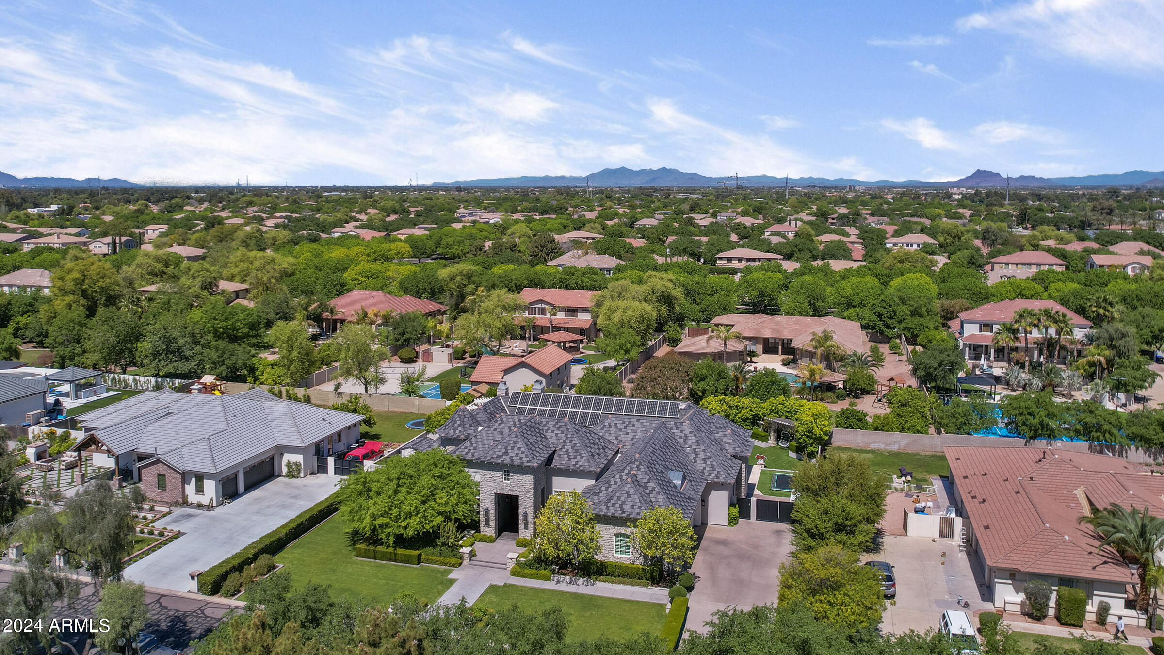 CIRCLE G AT HIGHLANDS WEST - Residential